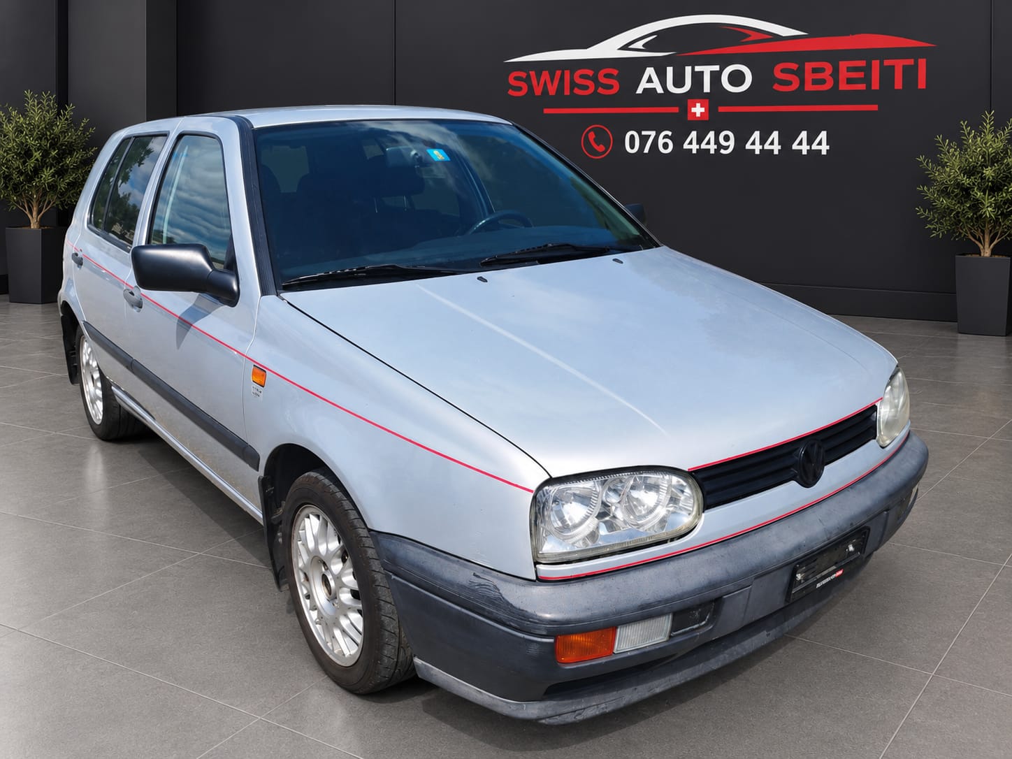 VW Golf 1800 Avenue A