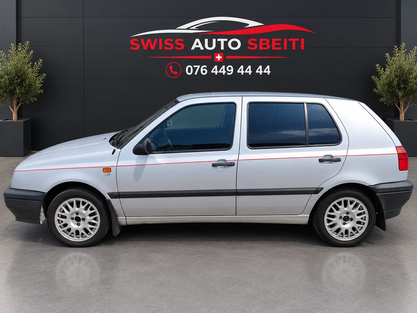 VW Golf 1800 Avenue A-image-4