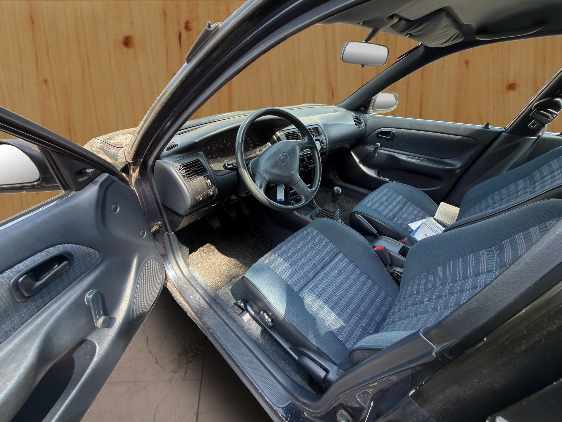 TOYOTA Corolla Compact 1.3 XLi-image-15