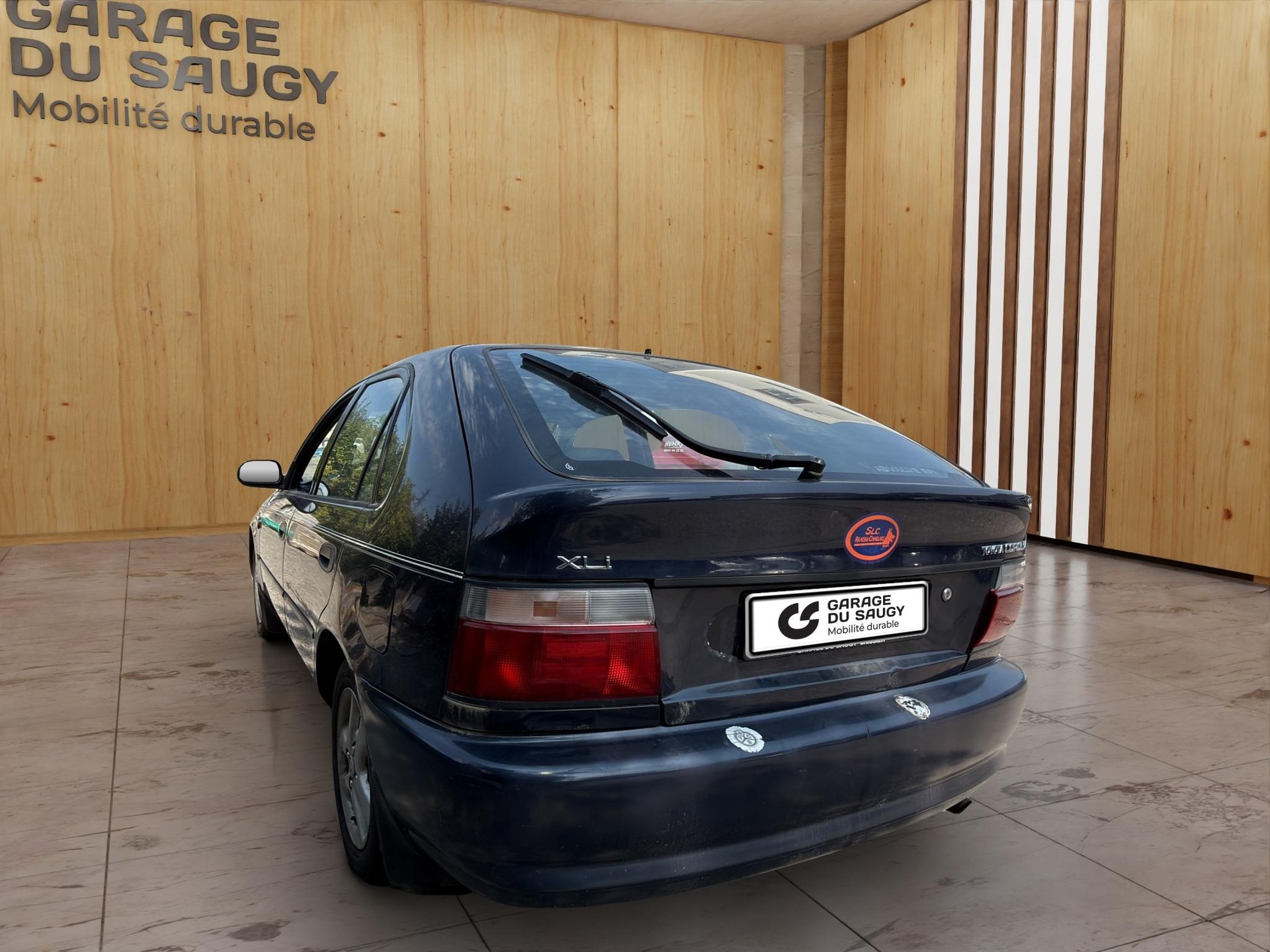 TOYOTA Corolla Compact 1.3 XLi-showroom-element-3