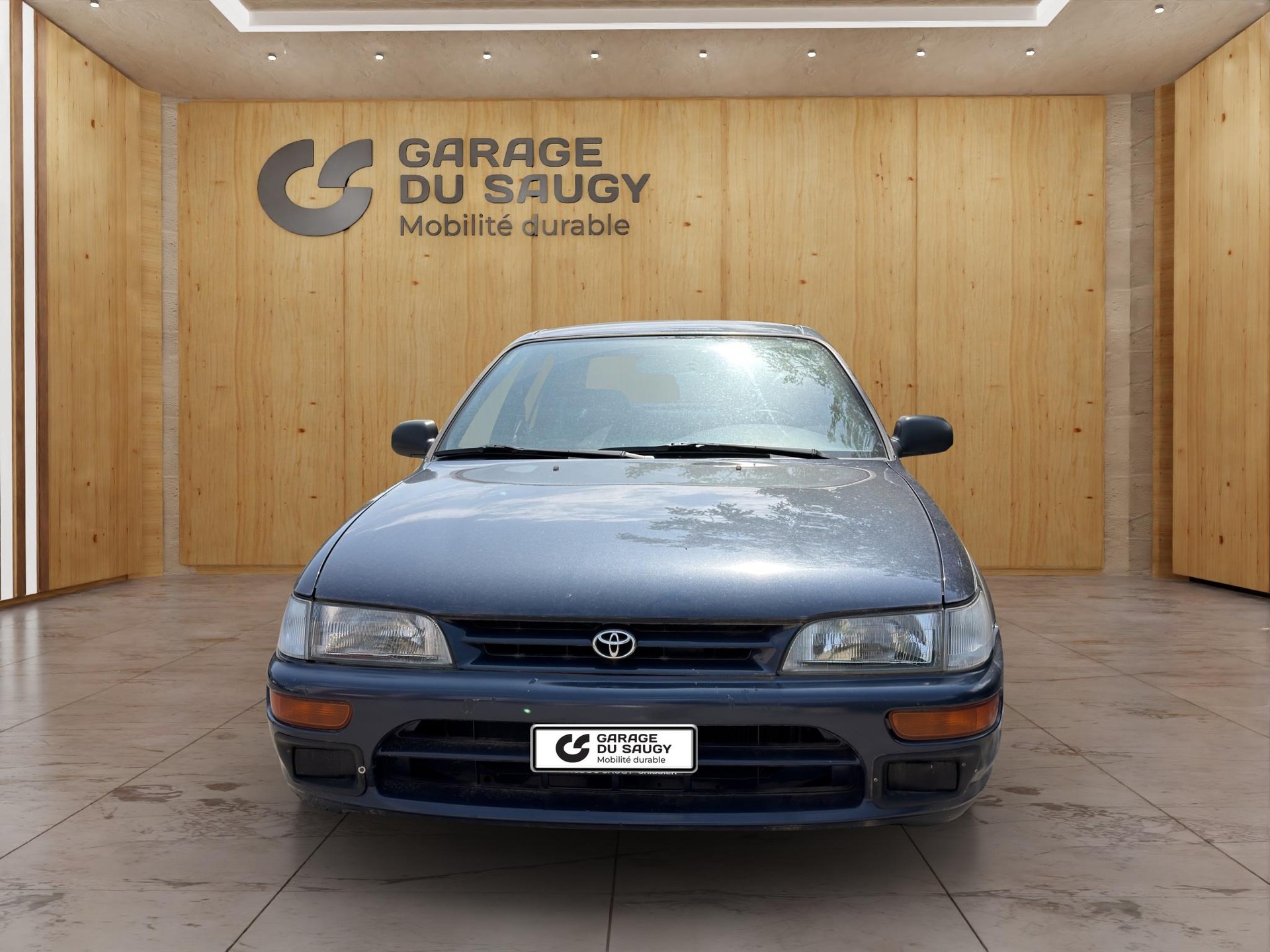 TOYOTA Corolla Compact 1.3 XLi-showroom-element-1