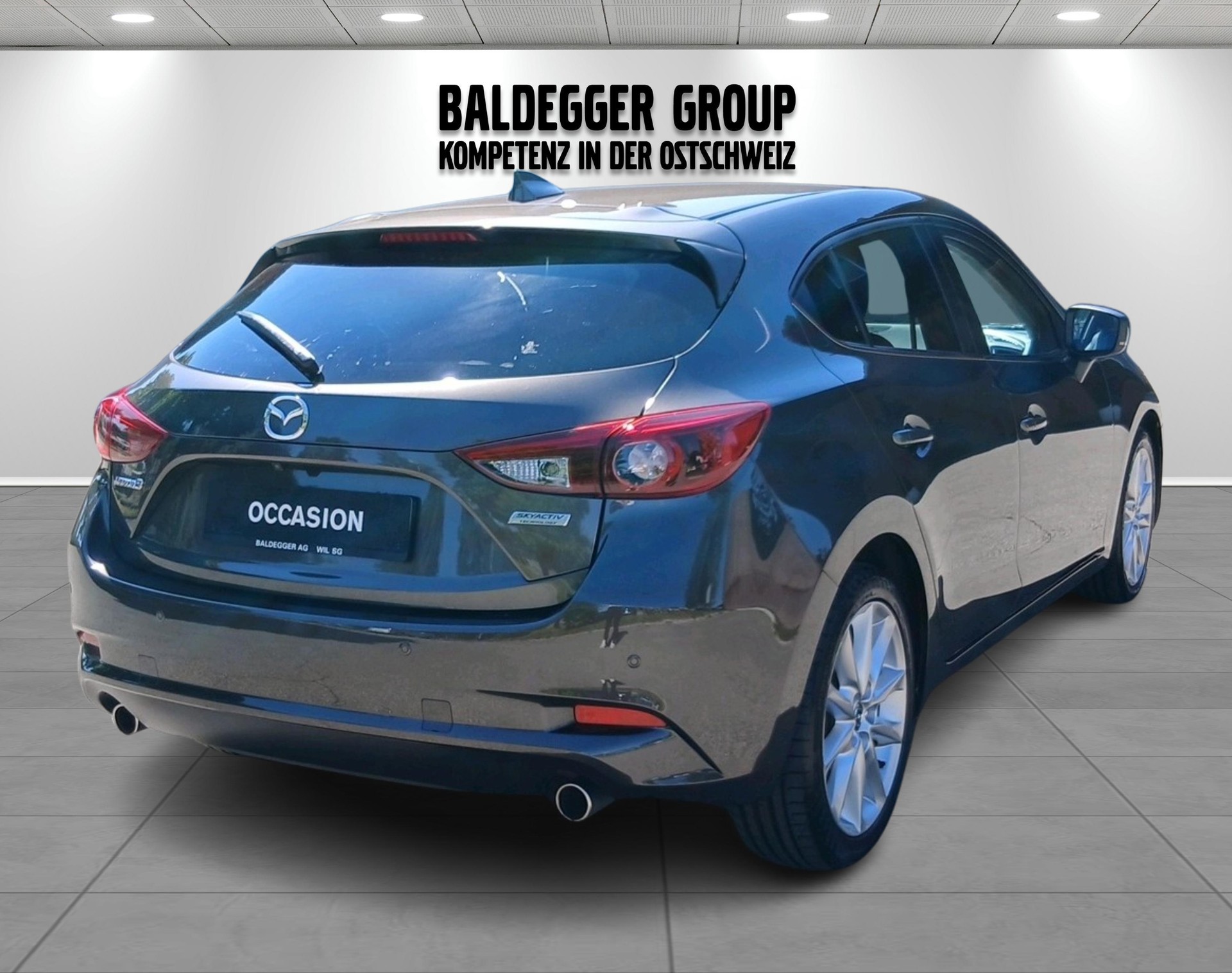 MAZDA 3 D 150 Revolution-showroom-element-1