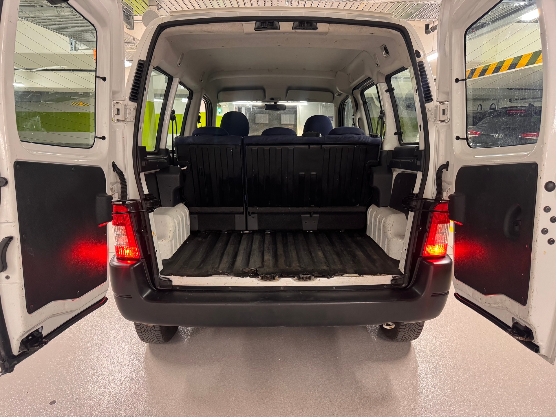 PEUGEOT Partner 1.4 XR-image-7
