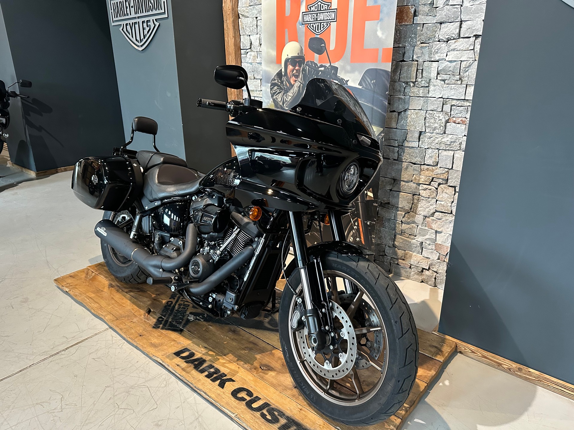 HARLEY-DAVIDSON Low Rider ST 117ci-image-1