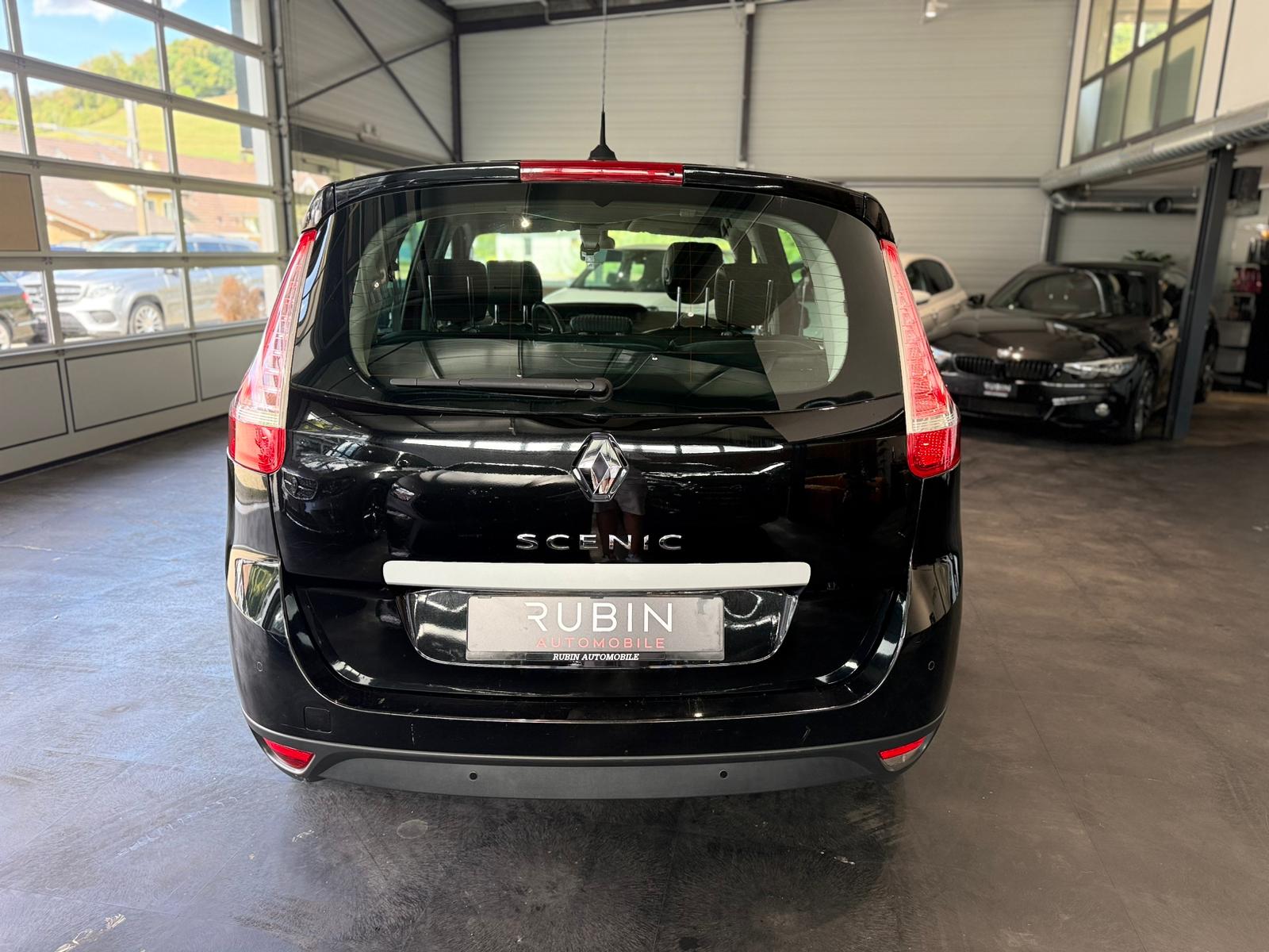 RENAULT Grand Scénic 2.0 16V Bose X-Tronic CVT-showroom-element-3