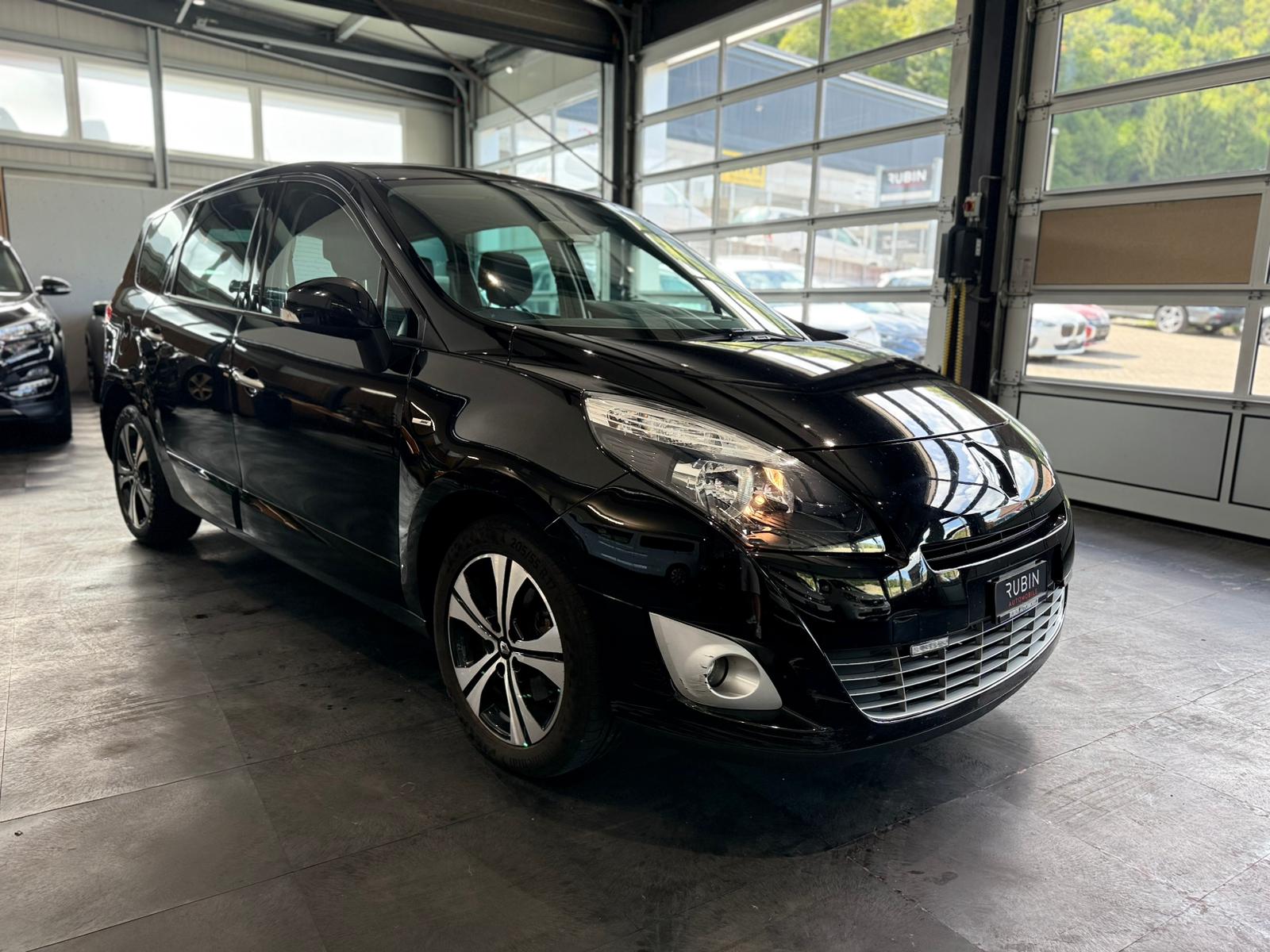 RENAULT Grand Scénic 2.0 16V Bose X-Tronic CVT-image-6
