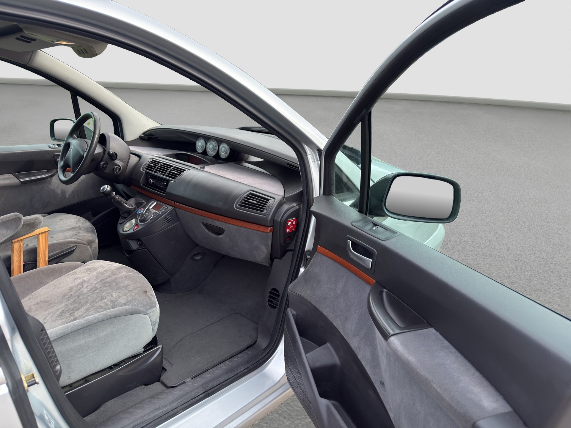 CITROEN C8 2.2 16V HDi Exclusive** Frisch ab MFK & Service ** 7-Plätzer **-image-12