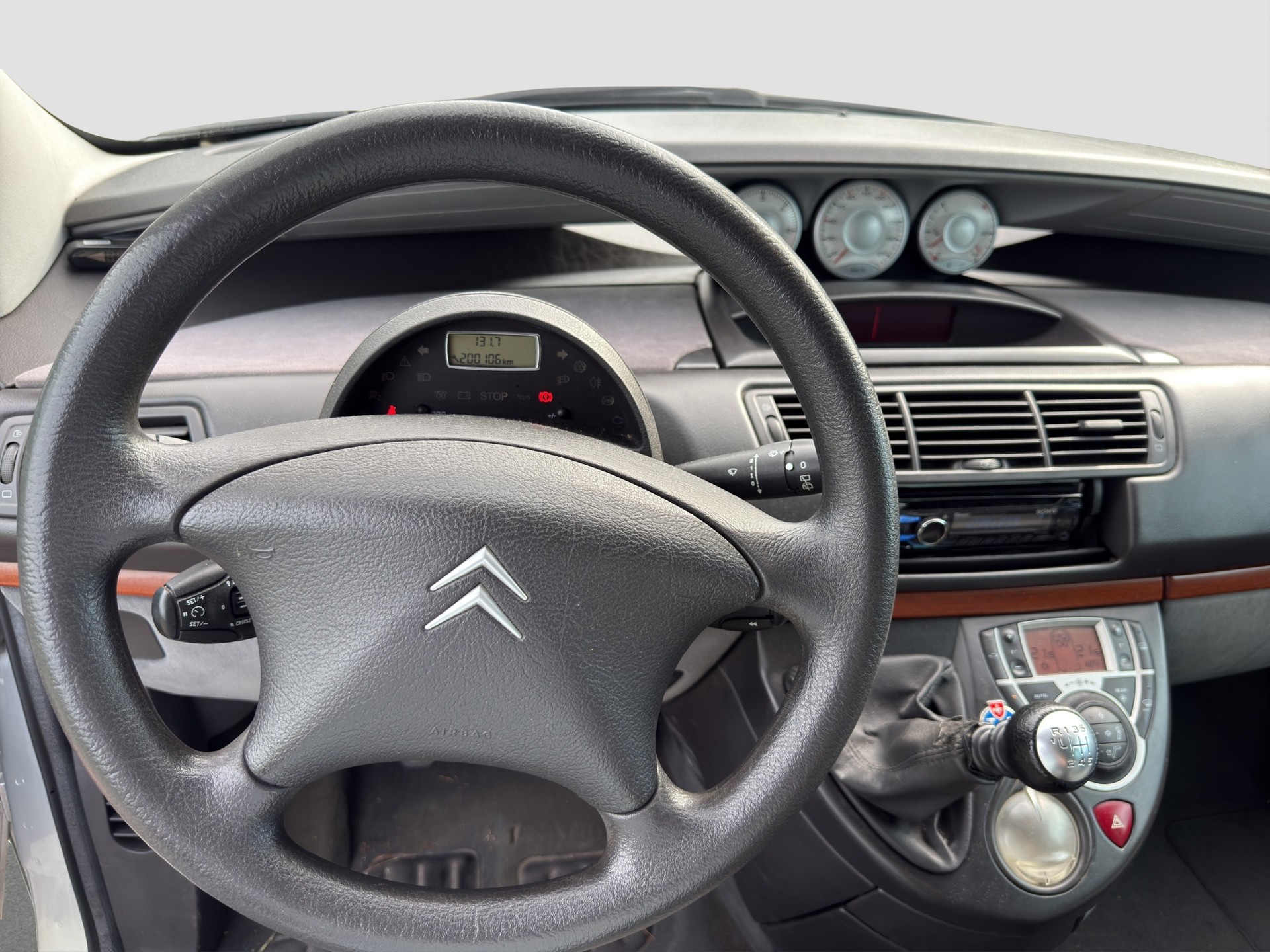 CITROEN C8 2.2 16V HDi Exclusive** Frisch ab MFK & Service ** 7-Plätzer **-image-9