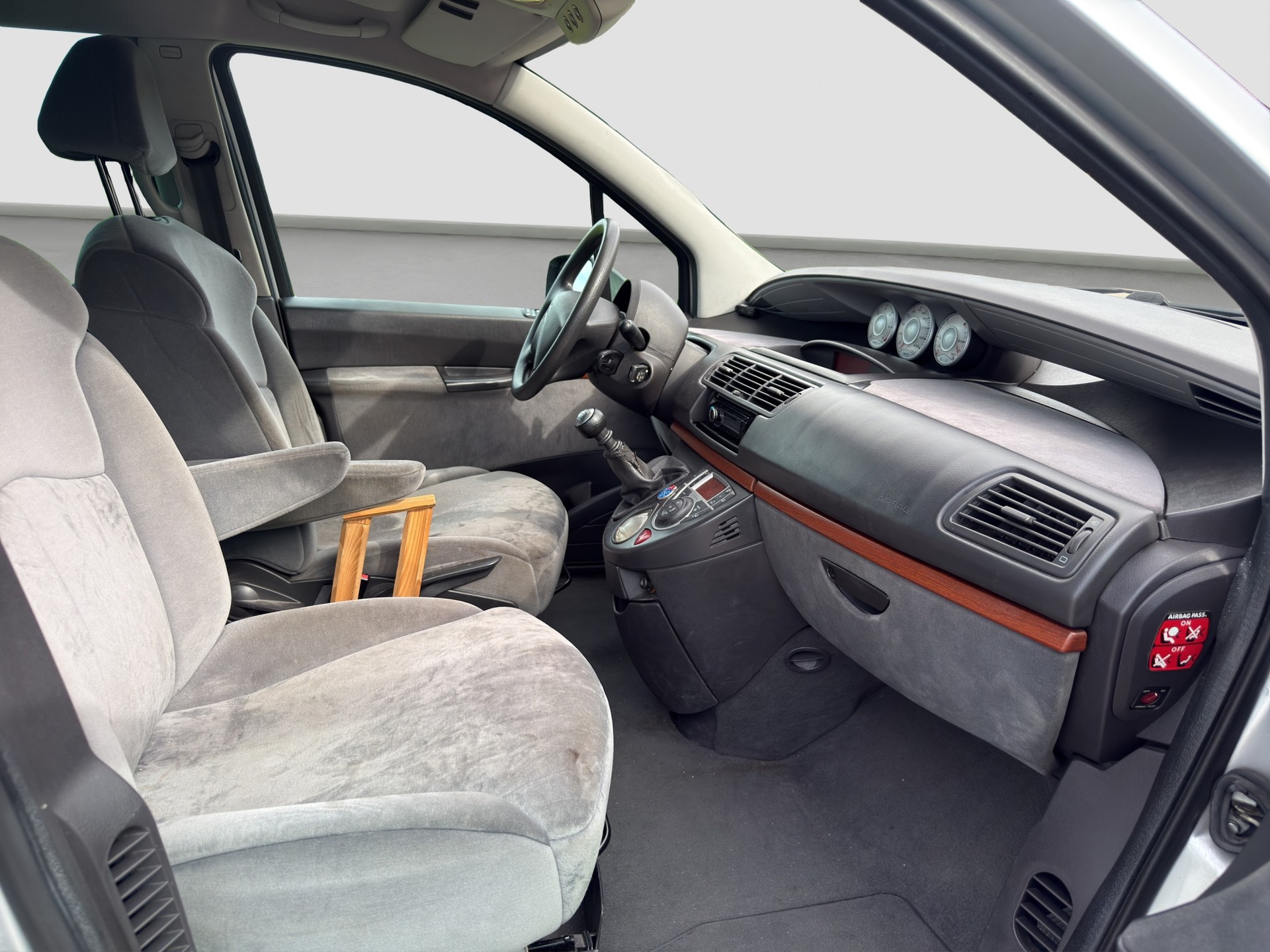 CITROEN C8 2.2 16V HDi Exclusive** Frisch ab MFK & Service ** 7-Plätzer **-image-11