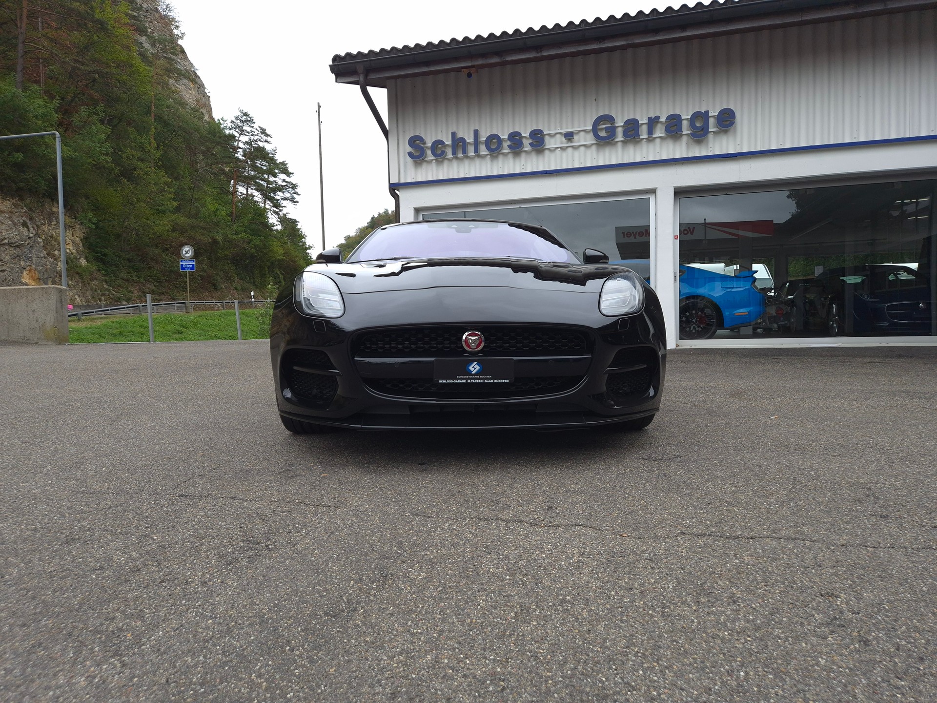 JAGUAR F-Type Convertible 5.0 V8 S/C R AWD Automatik-showroom-element-3