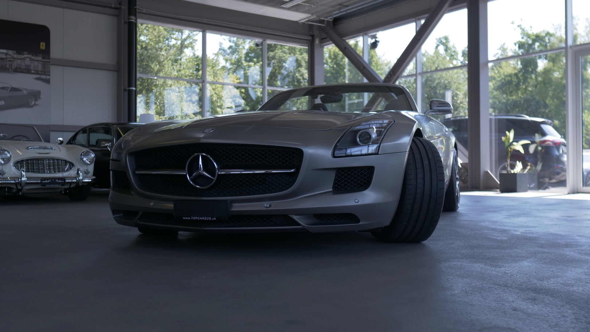 MERCEDES-BENZ SLS 63 AMG Speedshift-showroom-element-3