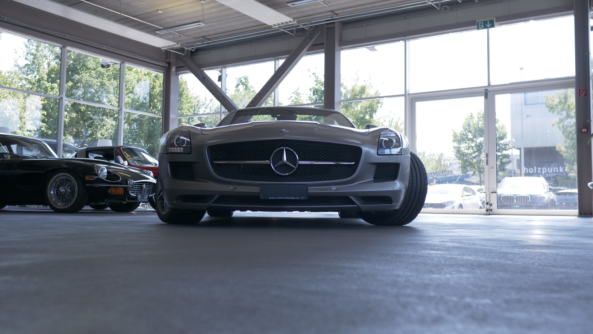 MERCEDES-BENZ SLS 63 AMG Speedshift-showroom-element-2