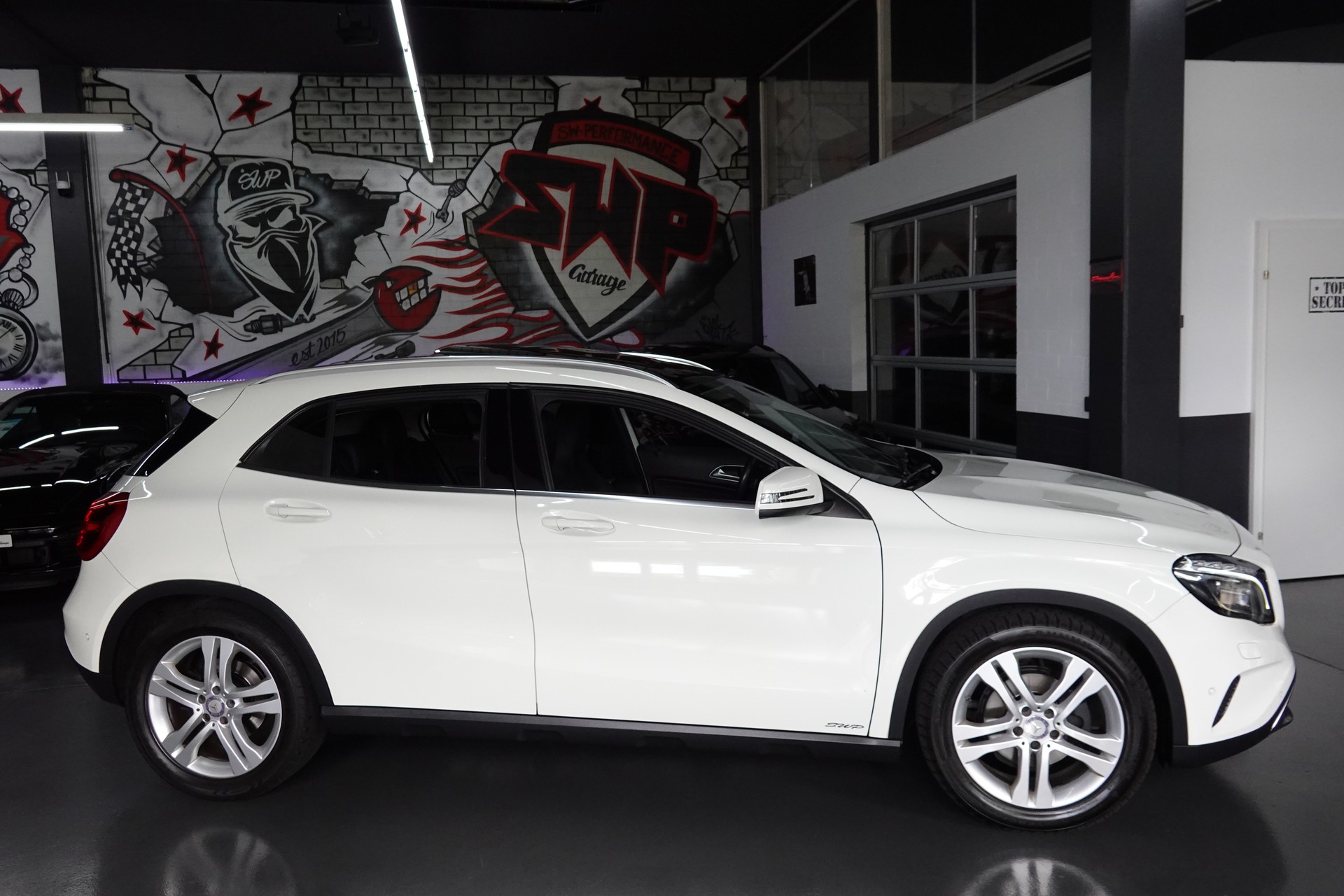MERCEDES-BENZ GLA 200 CDI Swiss Star Edition 4Matic 7G-DCT-image-39