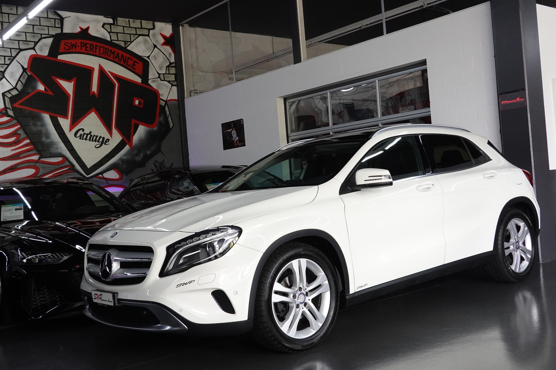 MERCEDES-BENZ GLA 200 CDI Swiss Star Edition 4Matic 7G-DCT