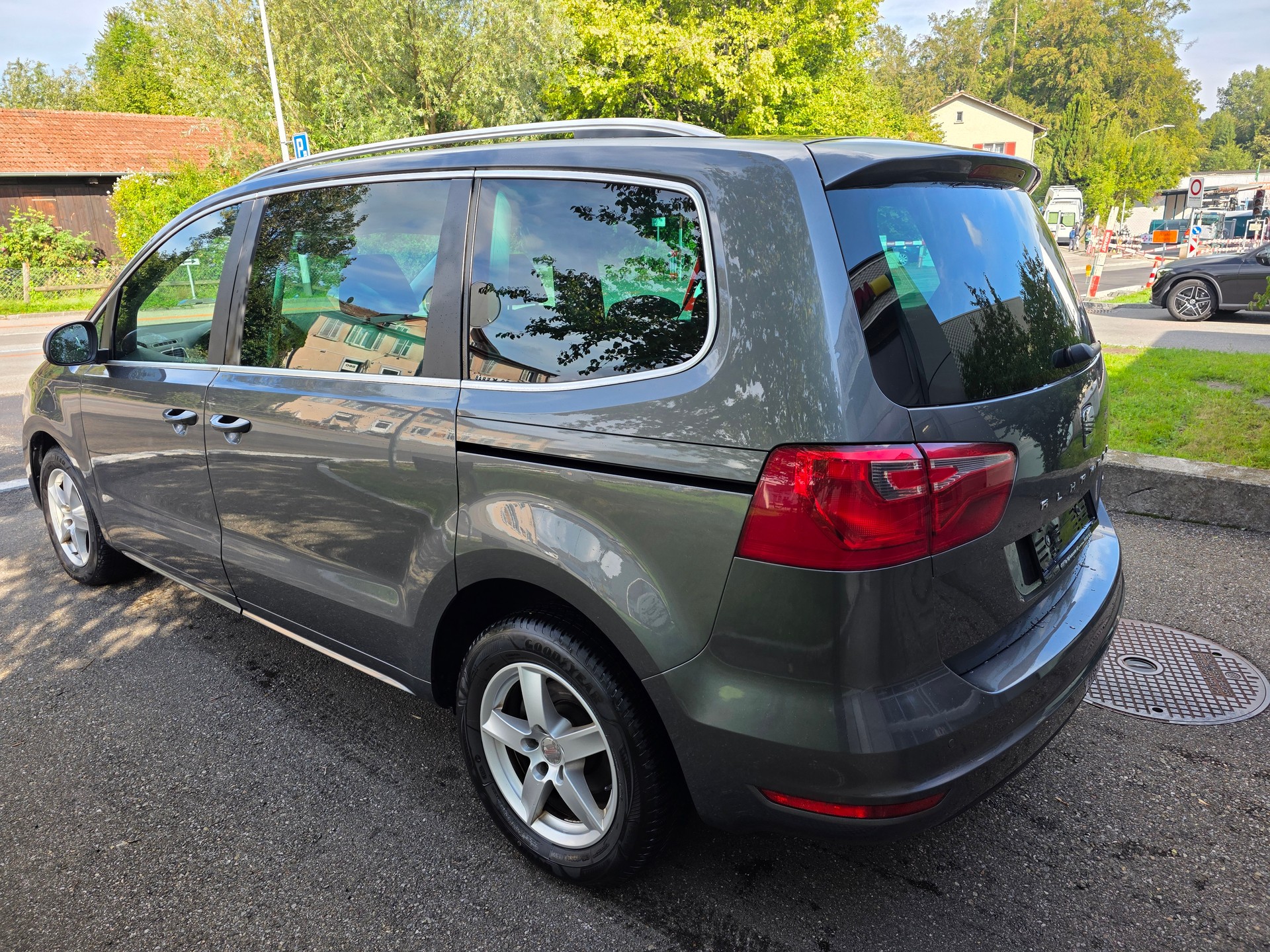 SEAT SEAT 1.4 TSI Style | 7-Sitzer | MFK 2026 | Service 2026 | inklusive neuer Winterreifen-showroom-element-2
