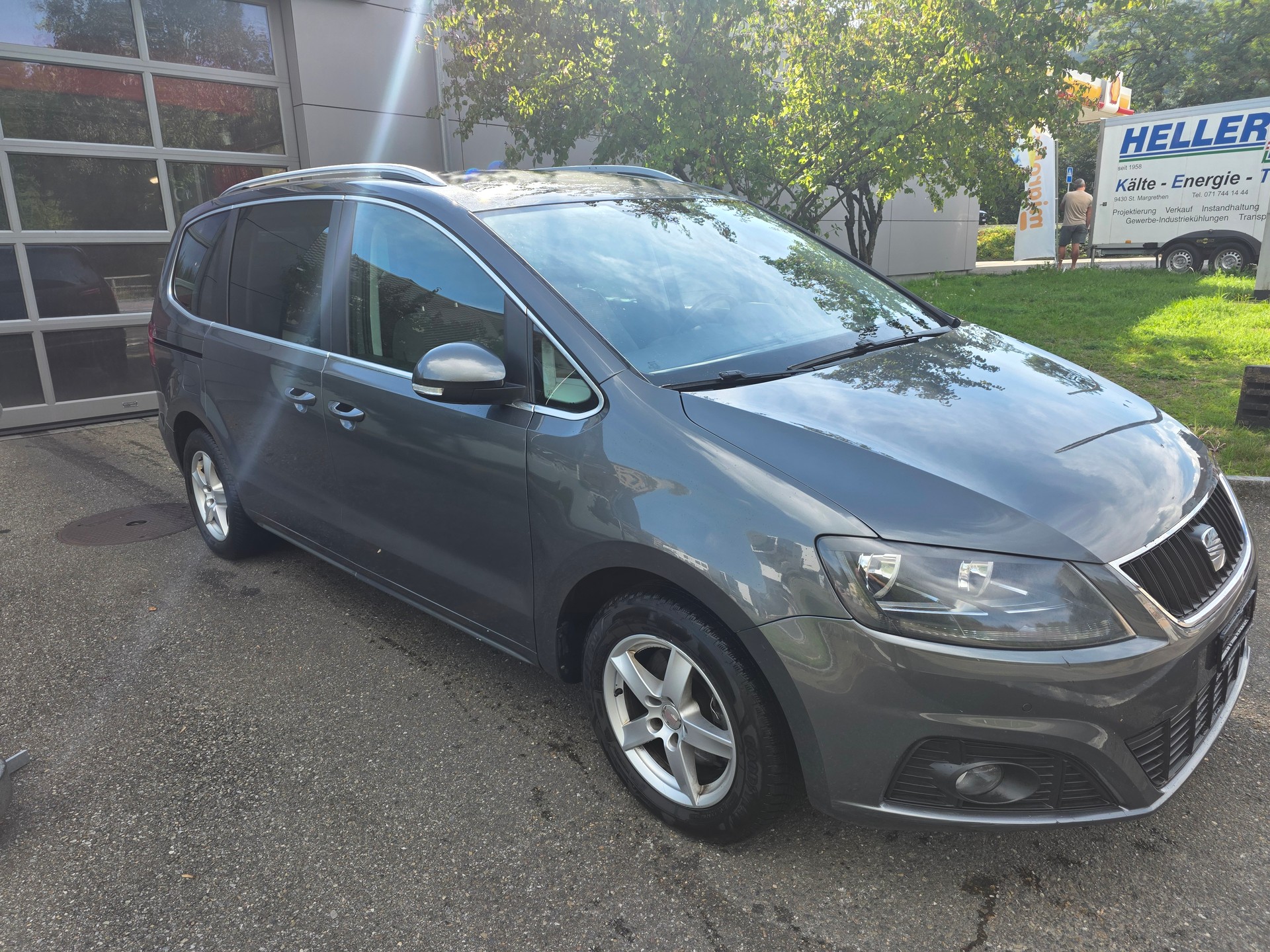 SEAT SEAT 1.4 TSI Style | 7-Sitzer | MFK 2026 | Service 2026 | inklusive neuer Winterreifen-image-5