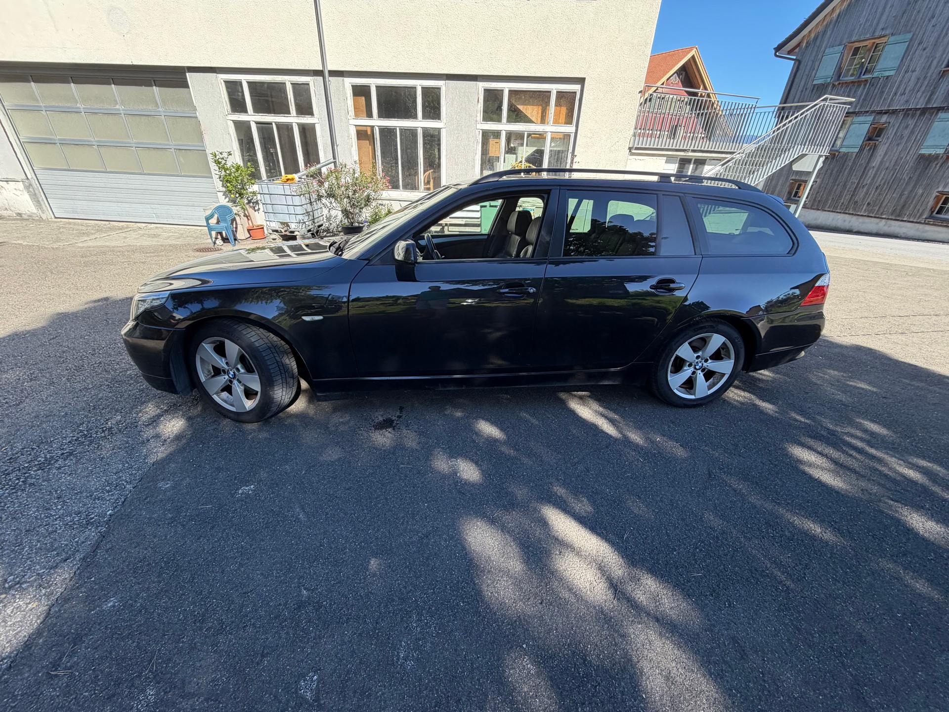 BMW 530xd Touring Steptronic-image-4