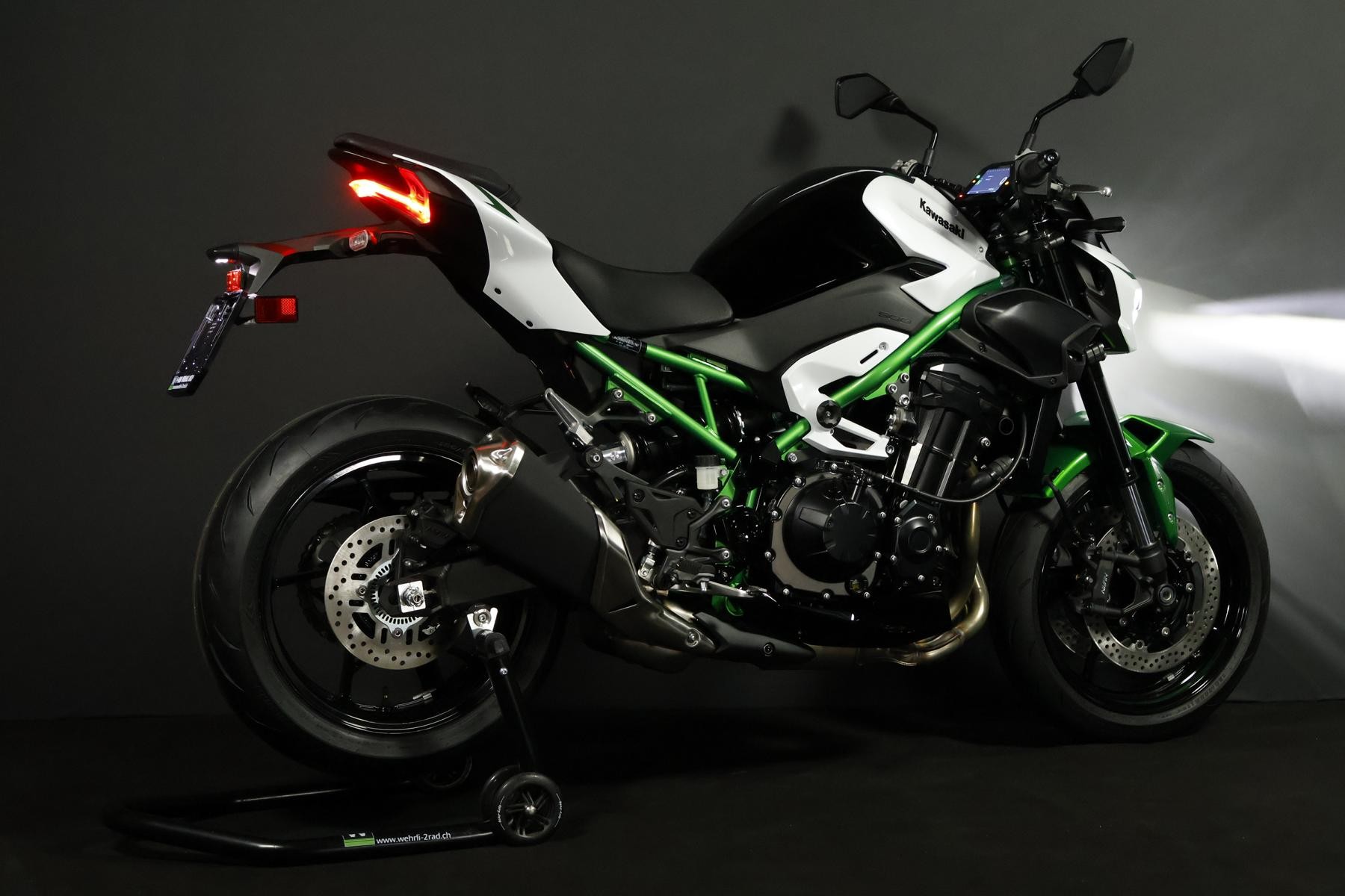 KAWASAKI KAWASAKI Z 900 (91/70/35 KW)-image-12
