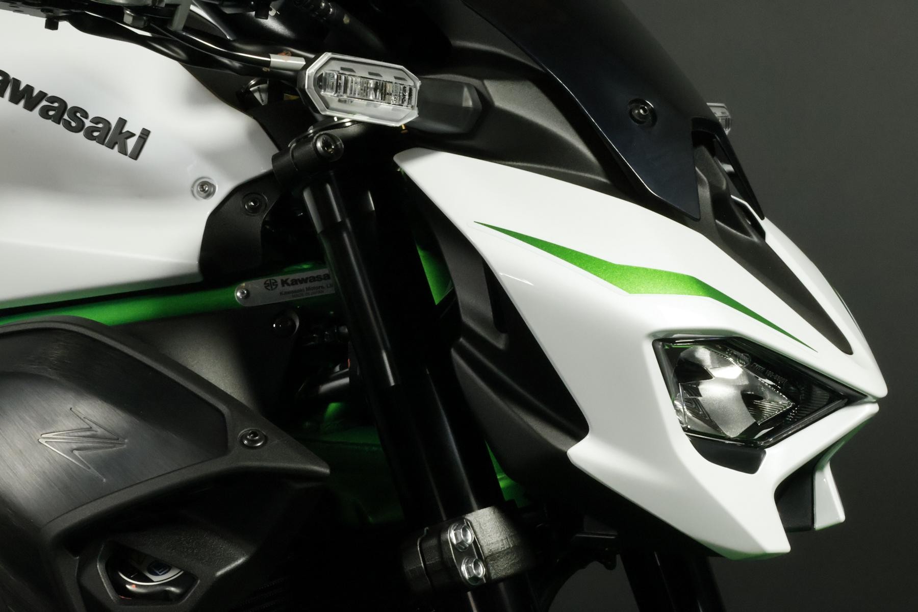 KAWASAKI KAWASAKI Z 900 (91/70/35 KW)-image-3
