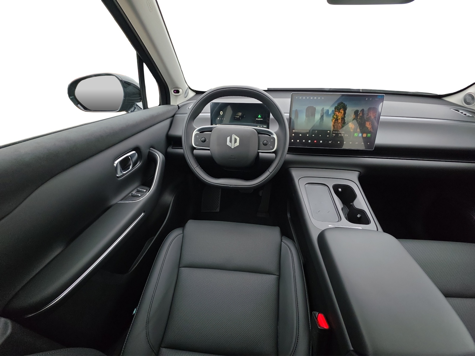 LEAPMOTOR C10 EV AWD-image-5
