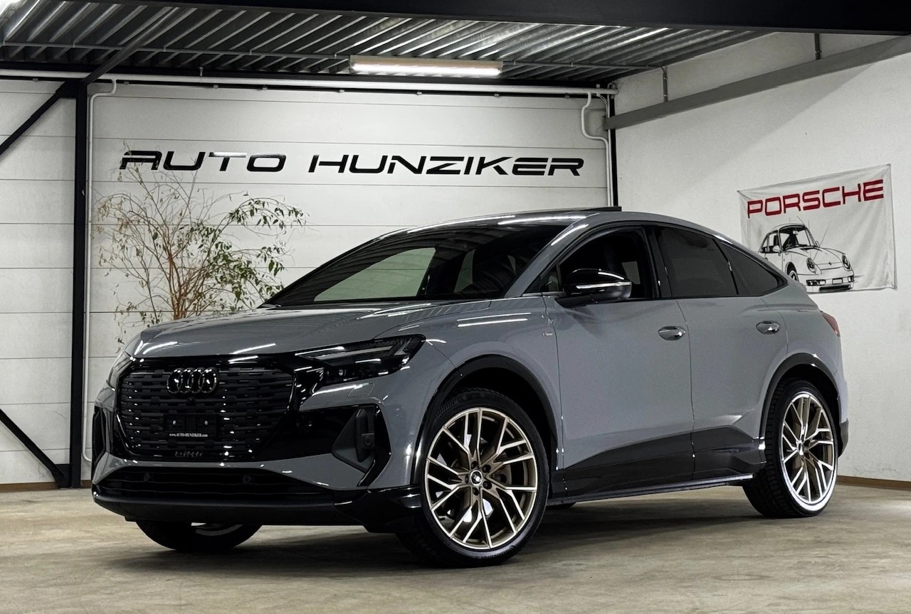 AUDI Q4 e-tron 45 Edition S-line Black-Pack quattro // TOP-Ausstattung