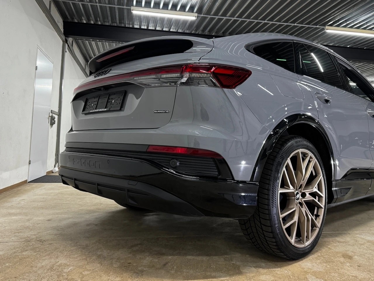 AUDI Q4 e-tron 45 Edition S-line Black-Pack quattro // TOP-Ausstattung-image-5