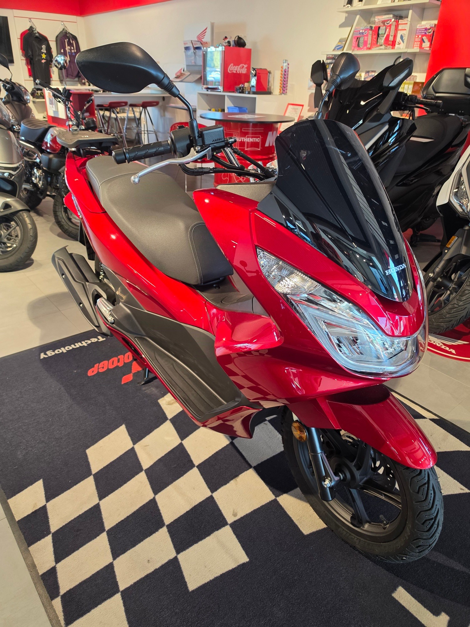 HONDA PCX 125 i-image-0