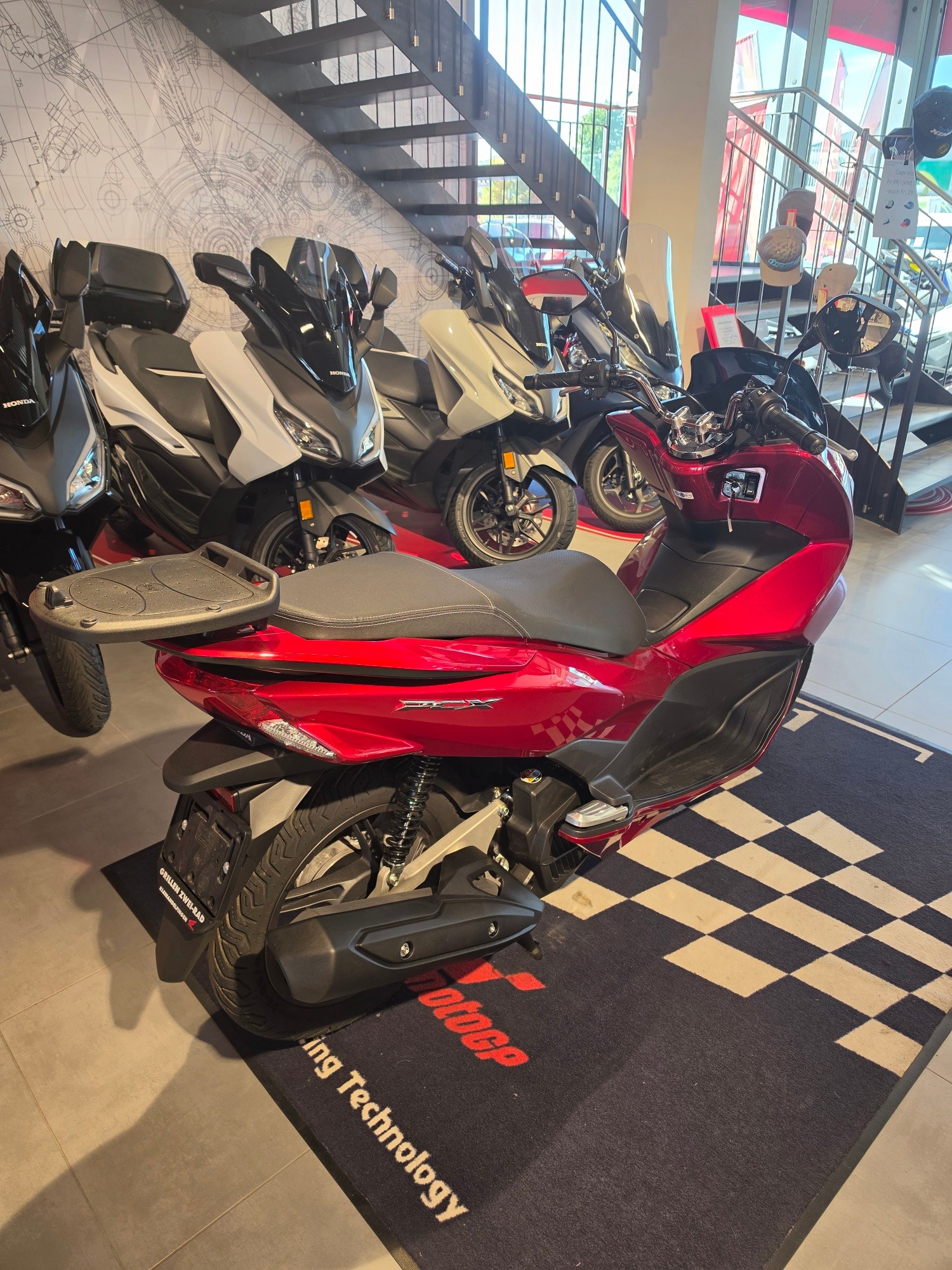 HONDA PCX 125 i-image-3