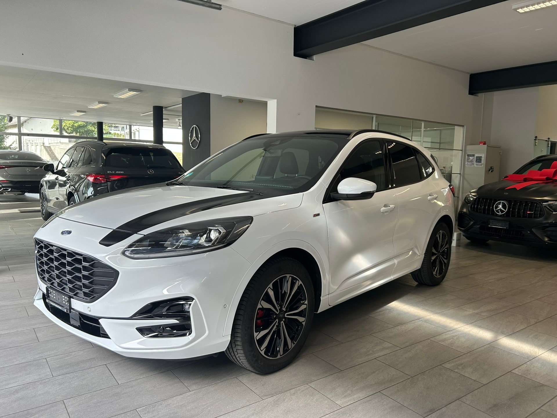 FORD Kuga 2.0 TDCi EcoBlue ST-Line X 4WD-showroom-element-2