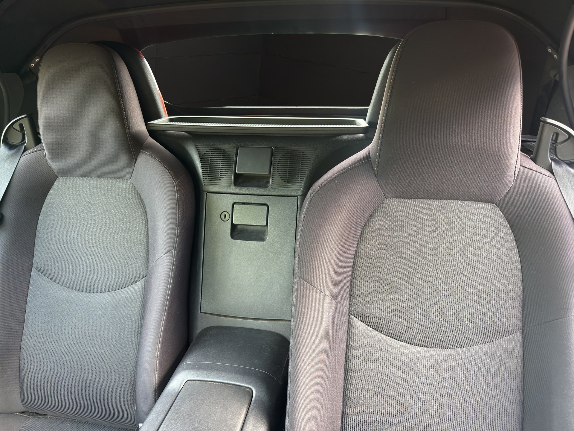 MAZDA MX-5 1.8i 16V 20th Anniversary-image-11