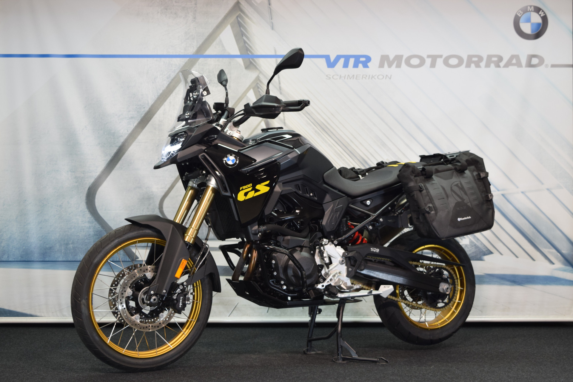 BMW F 900 GS inkl. Seitentaschen-image-5
