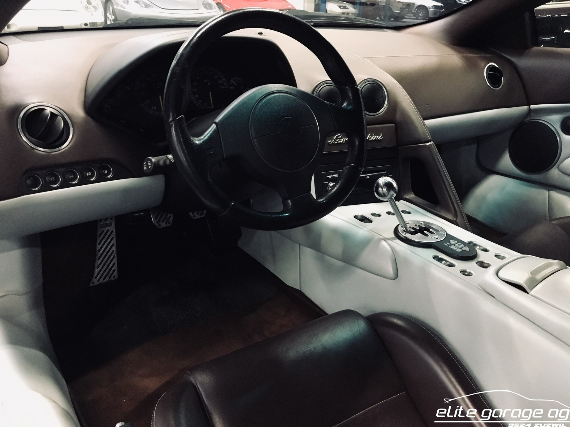 LAMBORGHINI Murciélago 6.2 Coupé-image-12