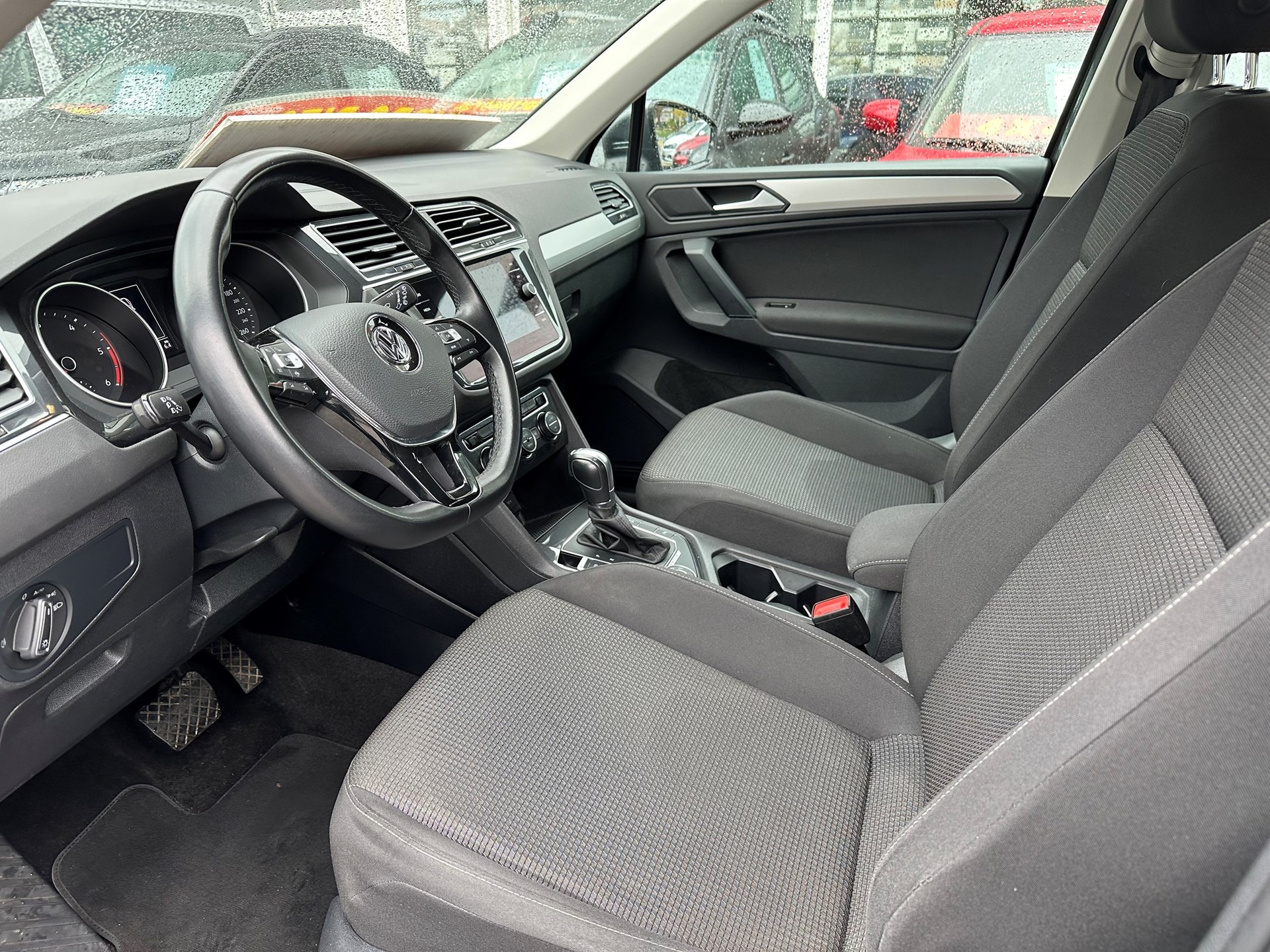 VW Tiguan 2.0 TDI SCR Trendline 4Motion DSG-image-26