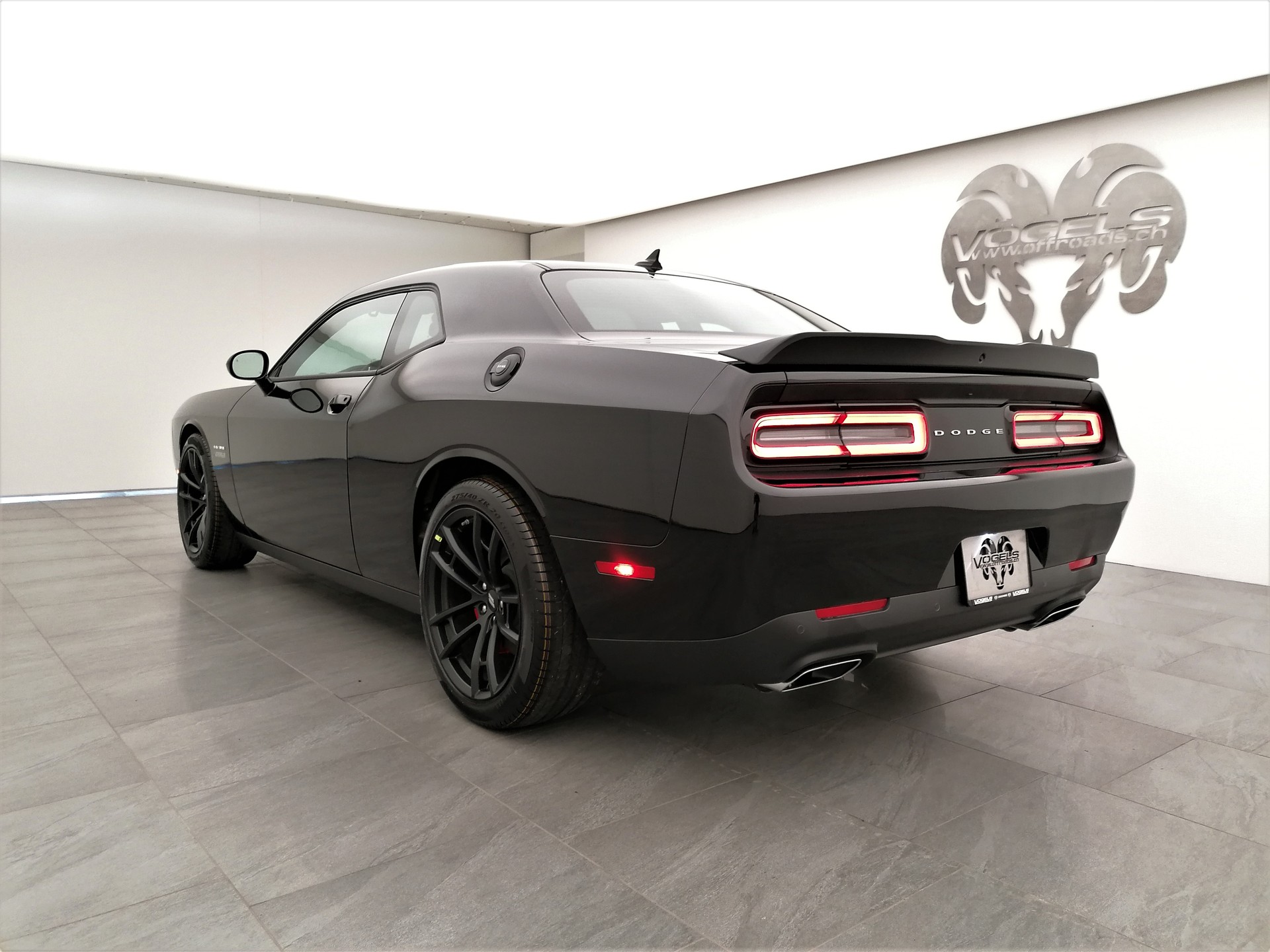 DODGE Challenger 5.7 R/T Shaker-image-5