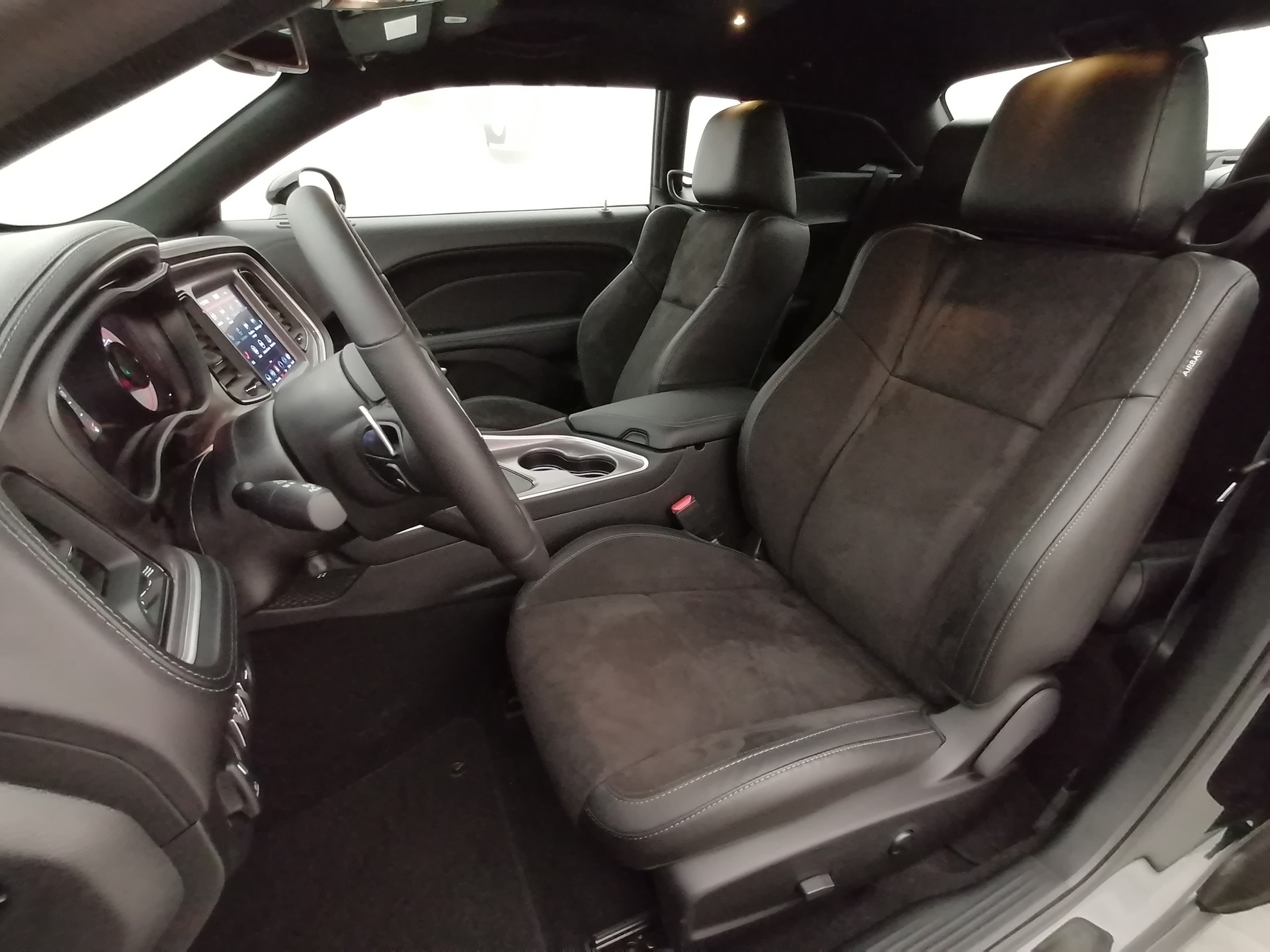 DODGE Challenger 5.7 R/T Shaker-image-7