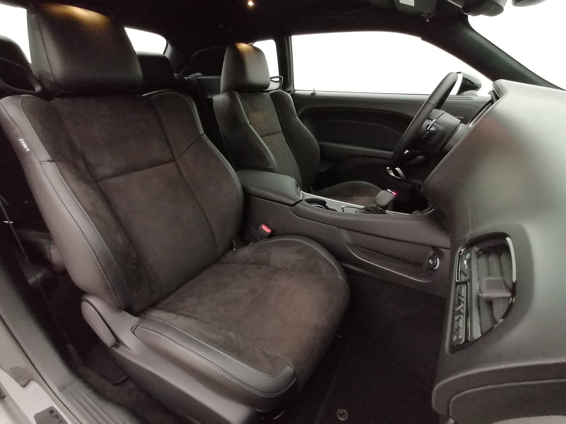 DODGE Challenger 5.7 R/T Shaker-image-14