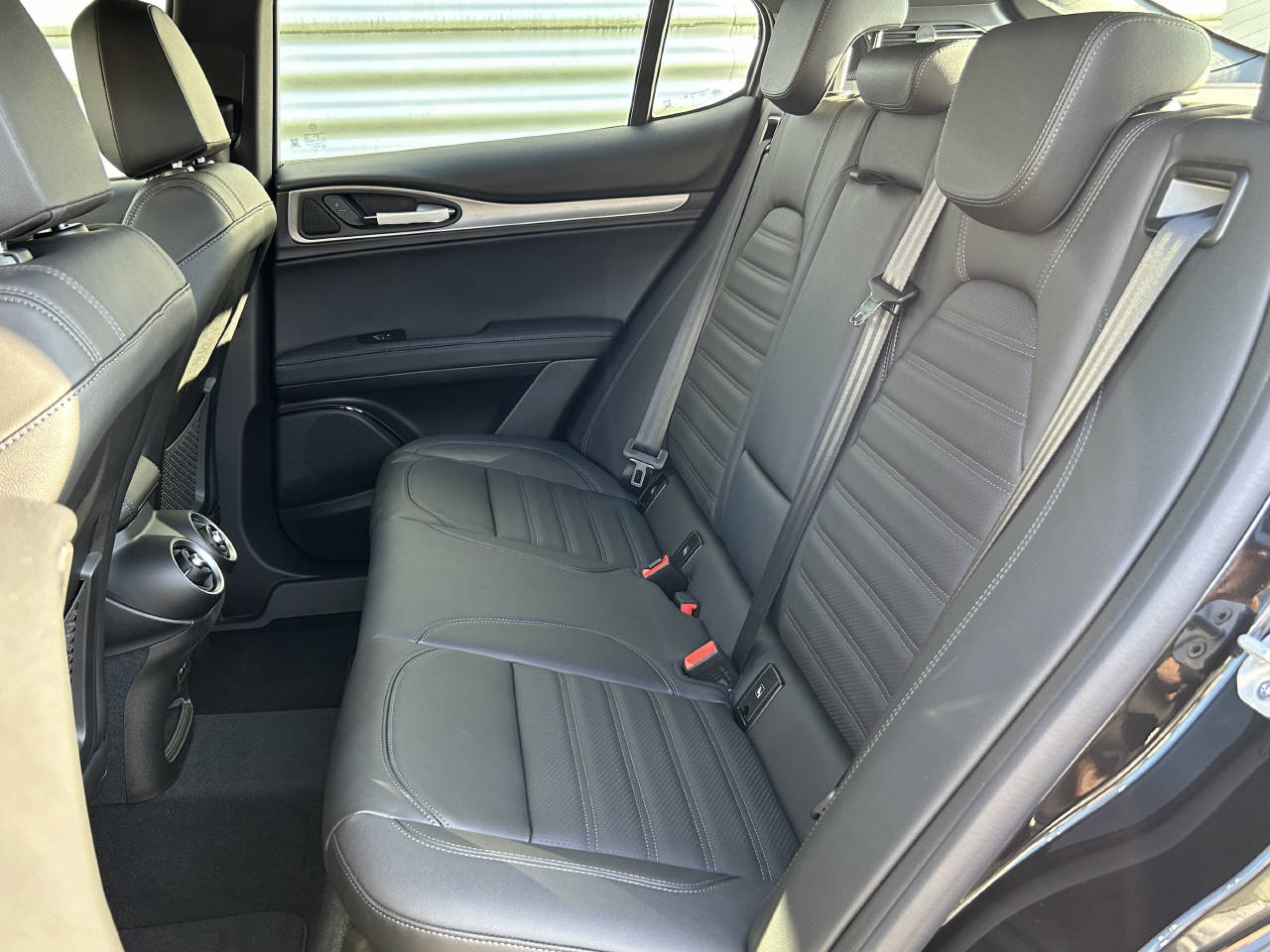ALFA ROMEO Stelvio 2.0 Q4 280 Sprint-image-5