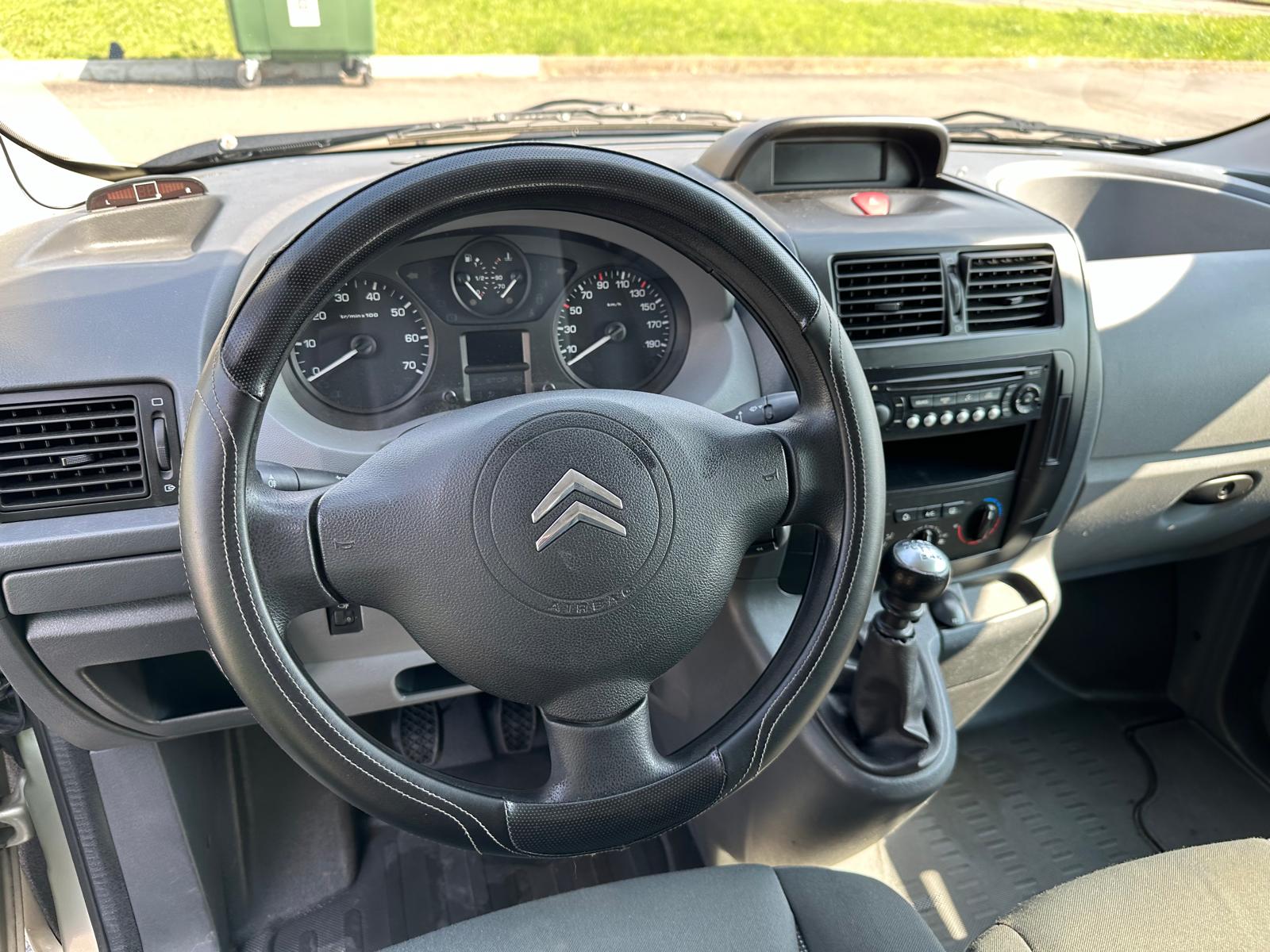 CITROEN Jumpy 2.0 HDi L2H1-image-22