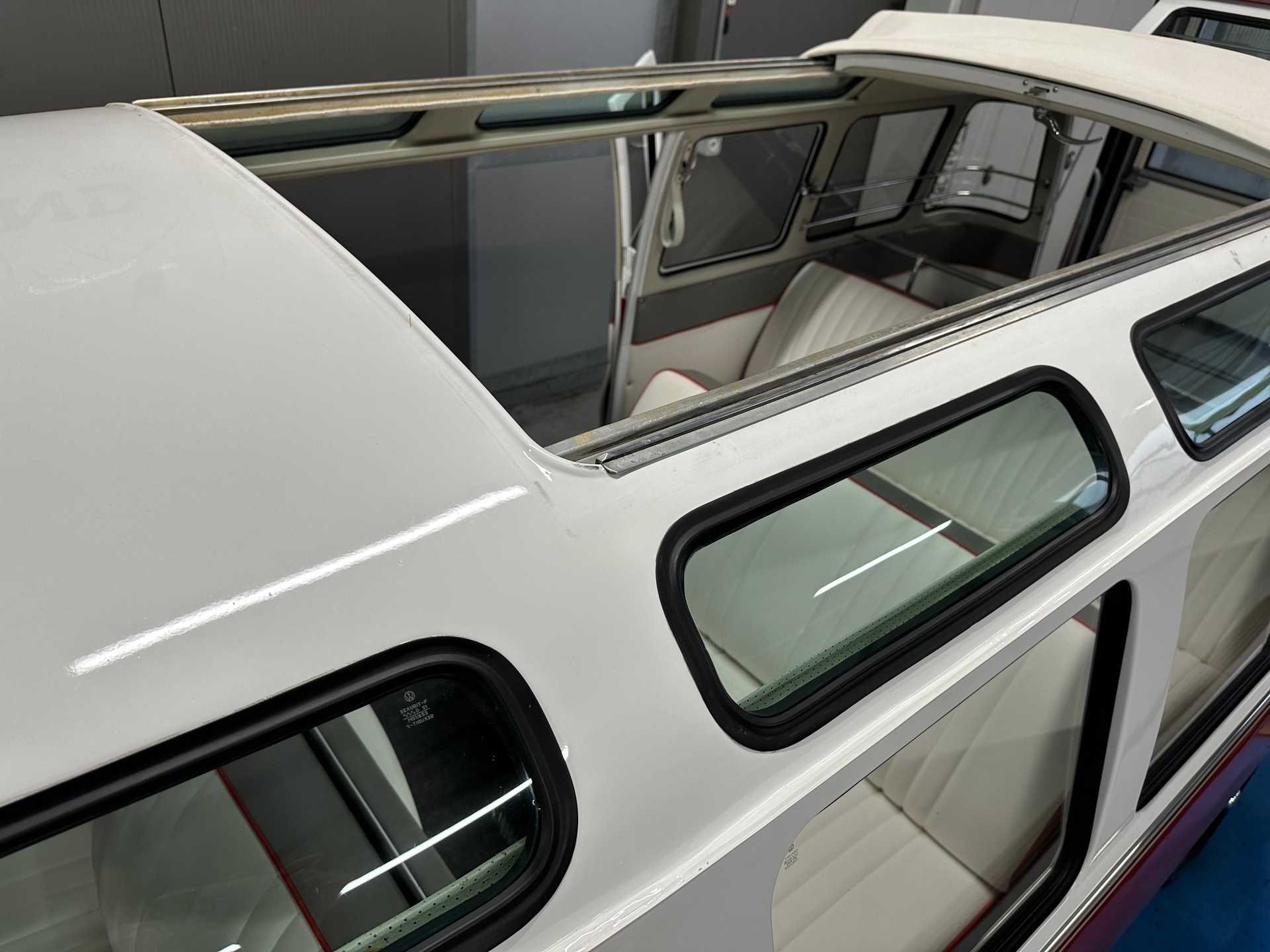 VW T1-image-12