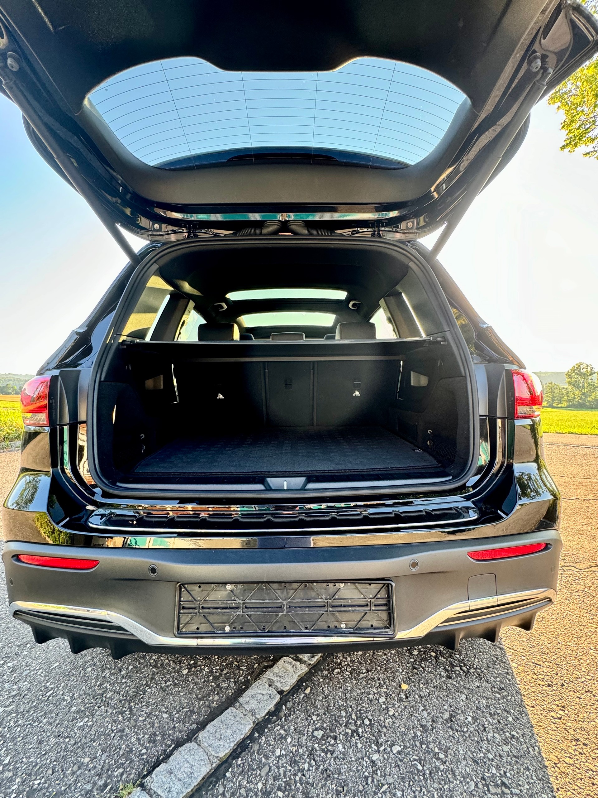 MERCEDES-BENZ MERCEDES-BENZ EQB 300 4Matic AMG-Line, inkl. 3 Jahre MB Garantie,-image-11