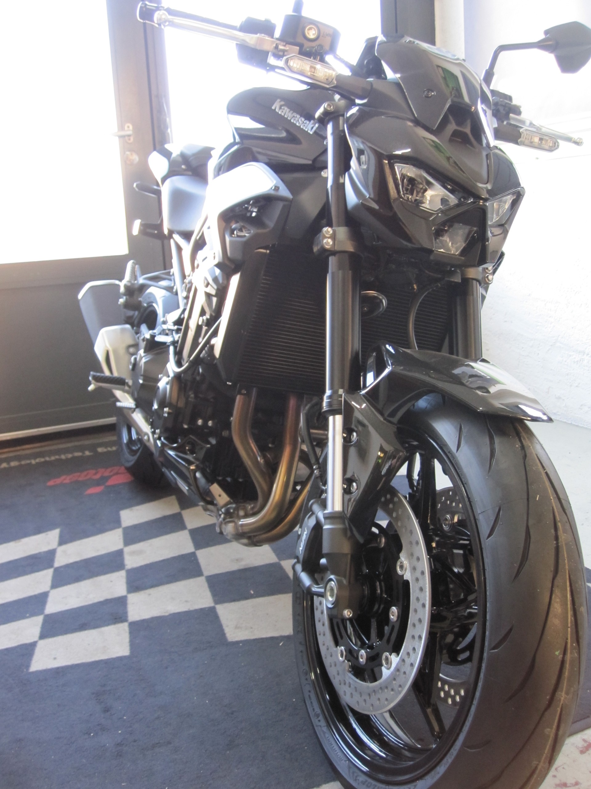 KAWASAKI Z 900 (35kW)-image-4