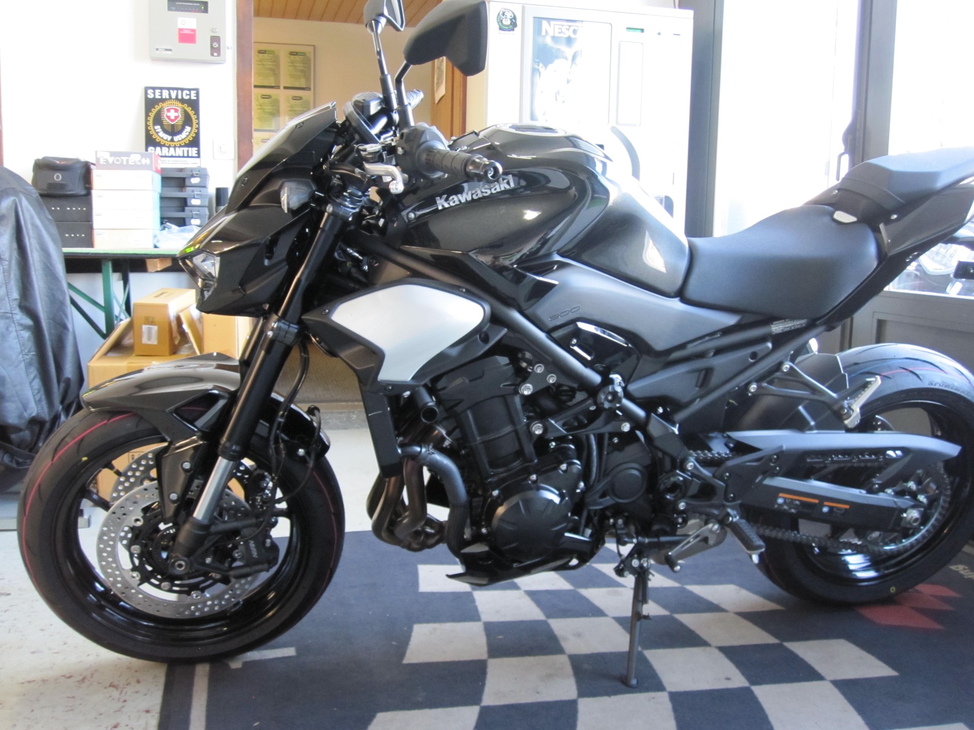 KAWASAKI Z 900 (35kW)-image-3
