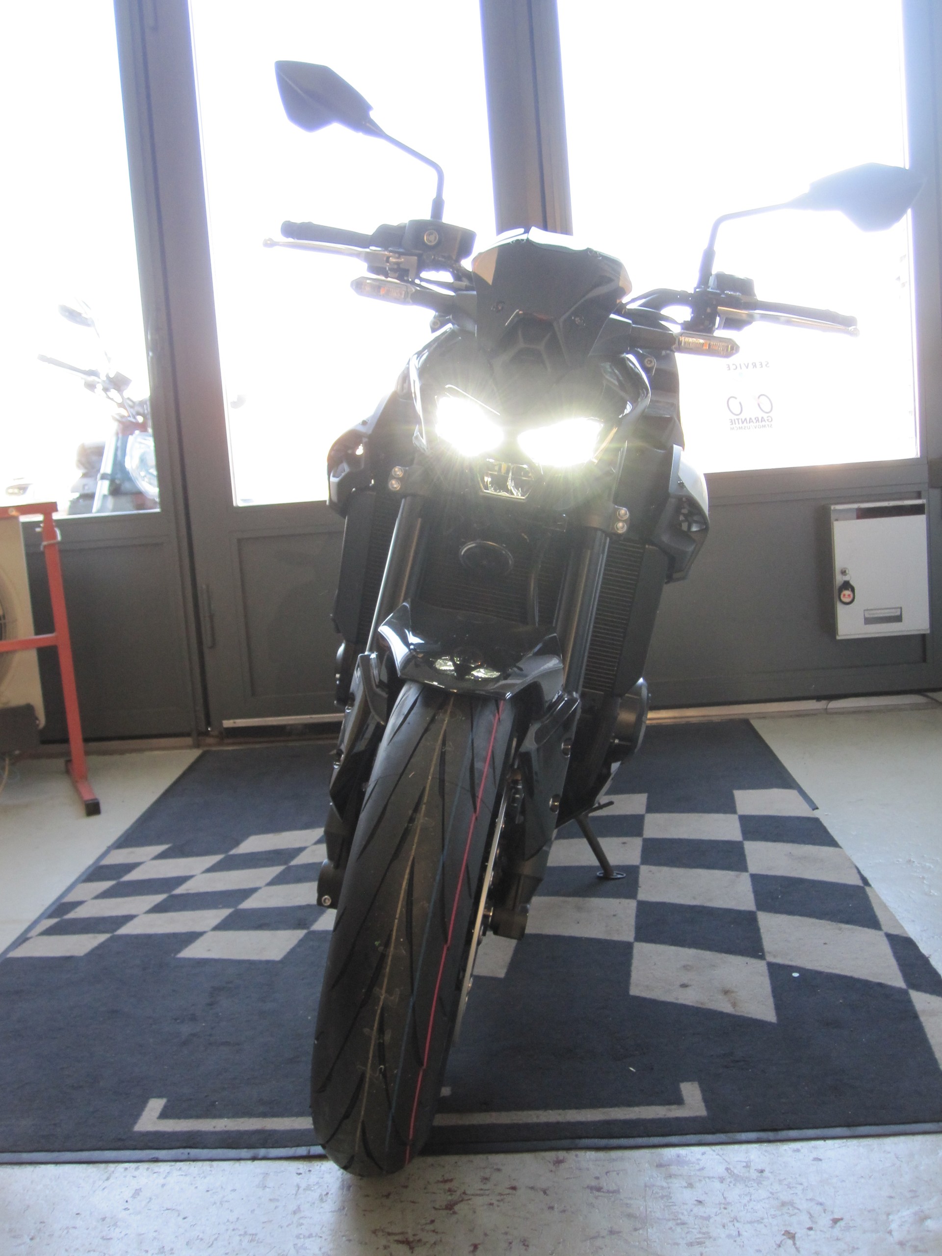 KAWASAKI Z 900 (35kW)-image-7
