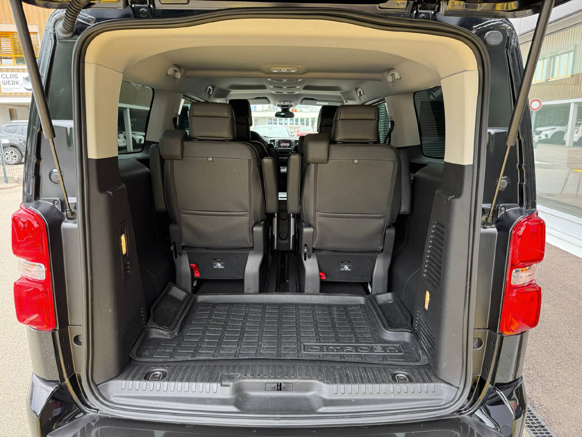 CITROEN Spacetourer XL 2.0 BlueHDi 180 Business Lounge S/S-image-9