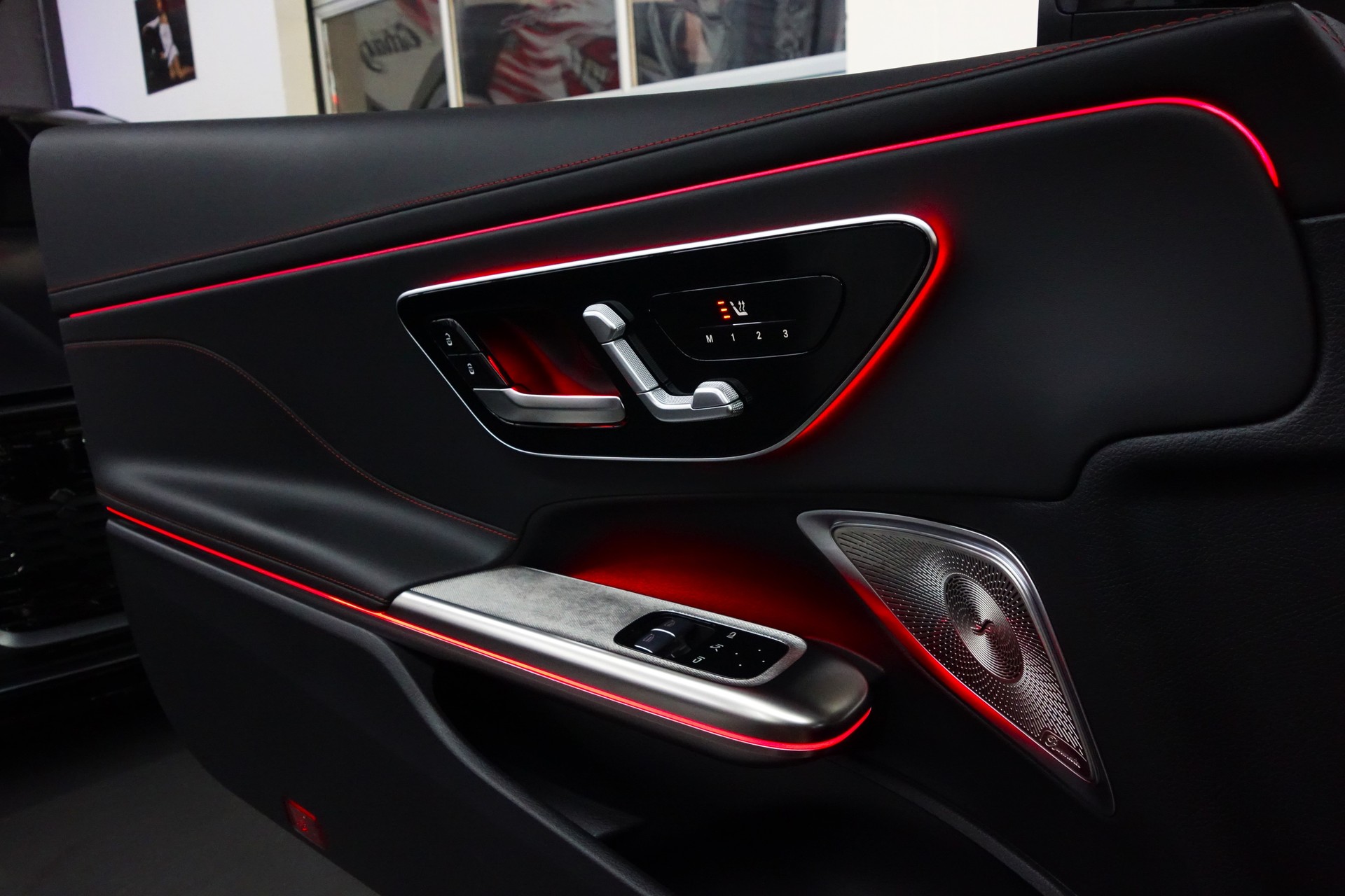 MERCEDES-BENZ CLE 53 COUPE AMG 4Matic+ 9G-Tronic BLACK ON POINT-image-23