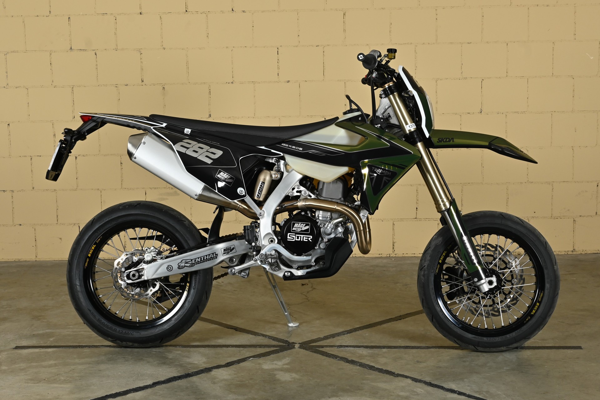 TRIUMPH TF 450 E-image-1