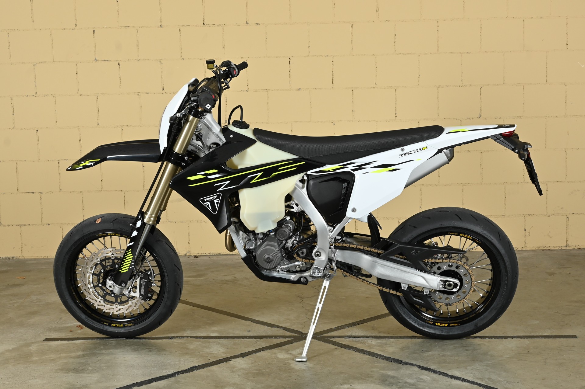 TRIUMPH TF 450 E-image-3