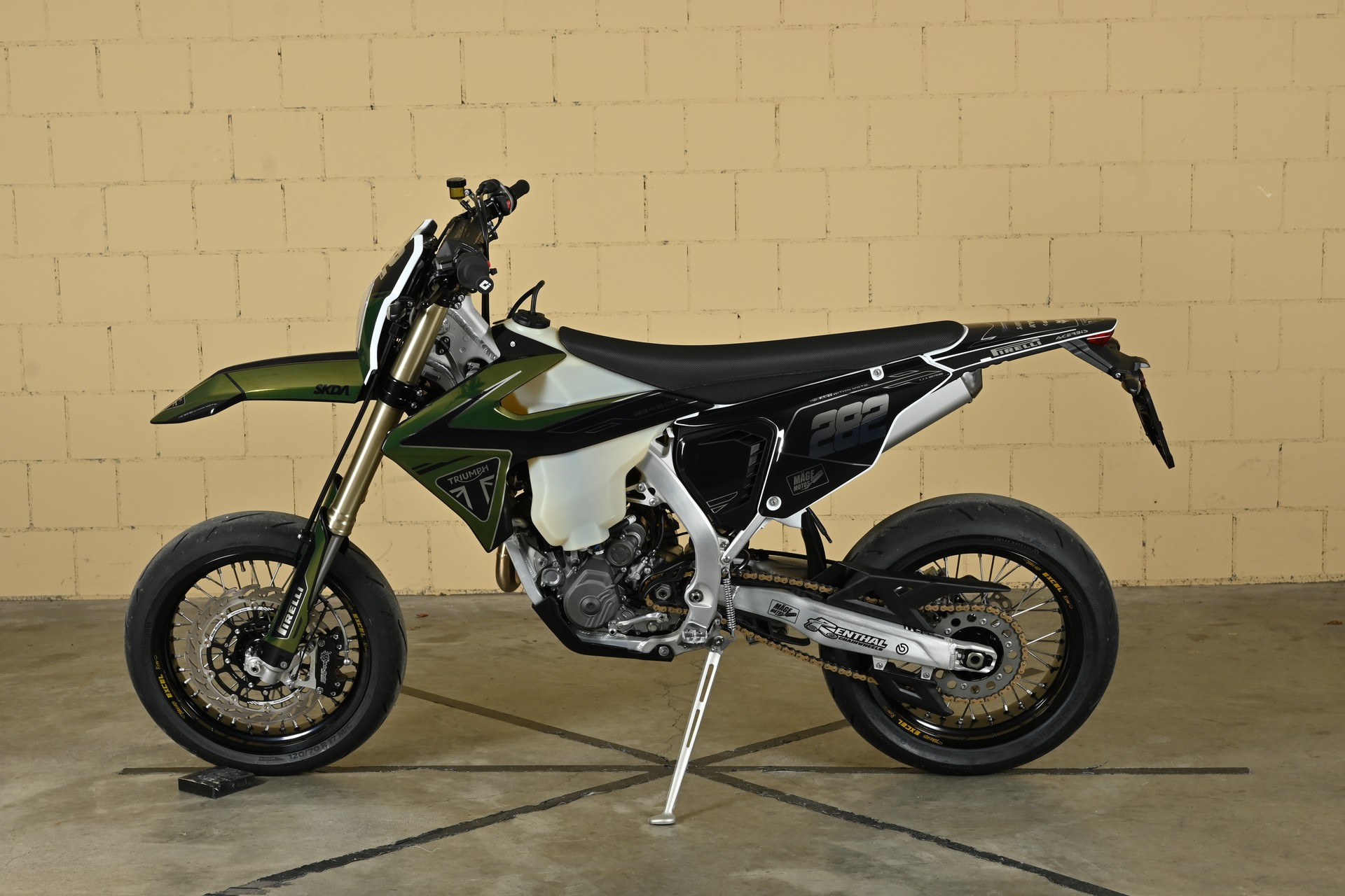 TRIUMPH TF 450 E-image-12