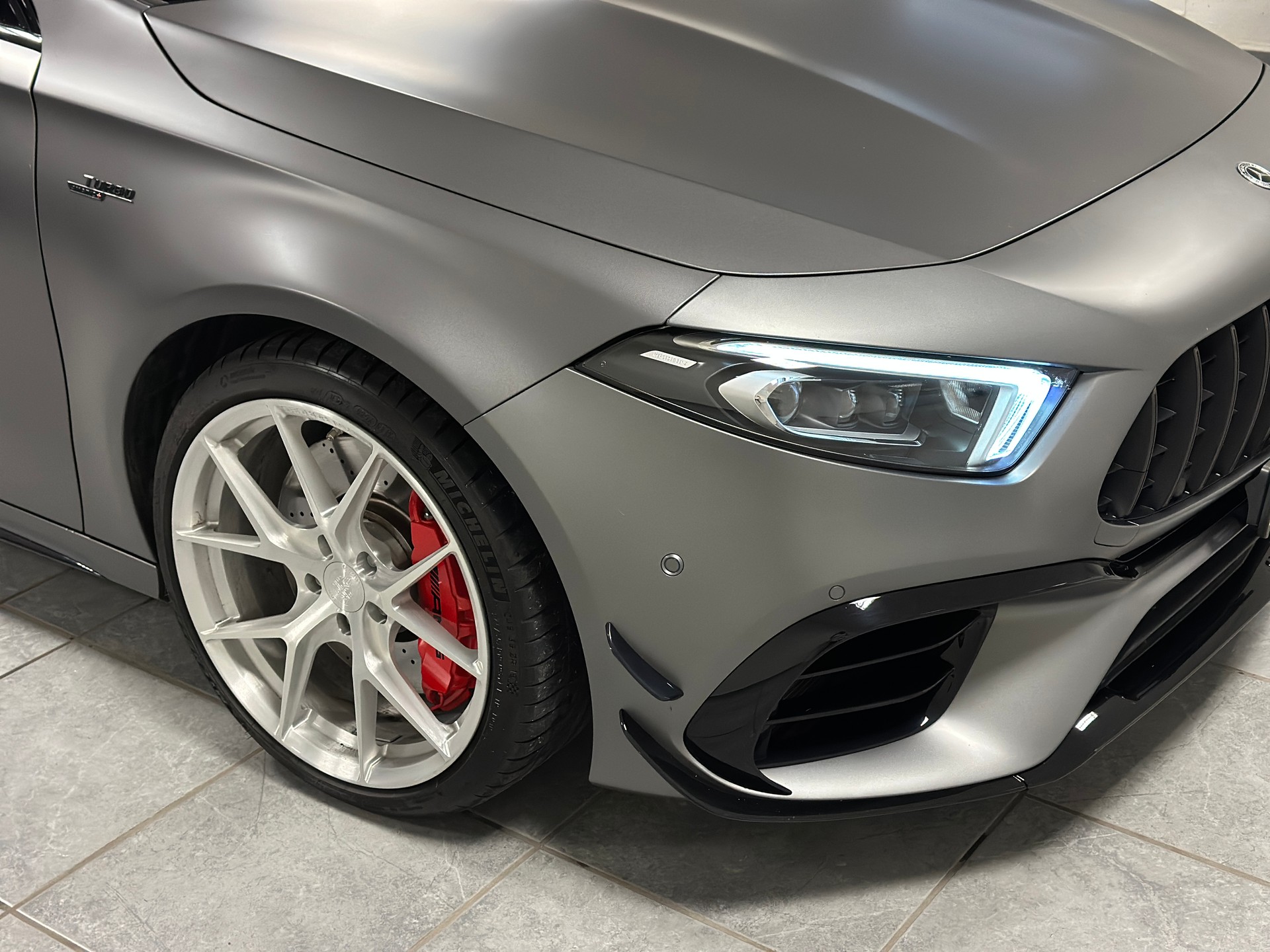 MERCEDES-BENZ A 45 S AMG 4Matic+ Speedshift-image-22