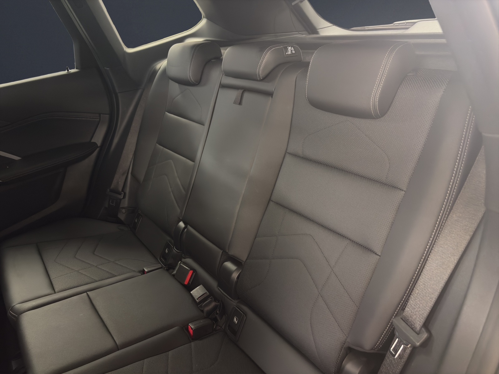 BMW X1 sDrive 18i M Sport-image-17